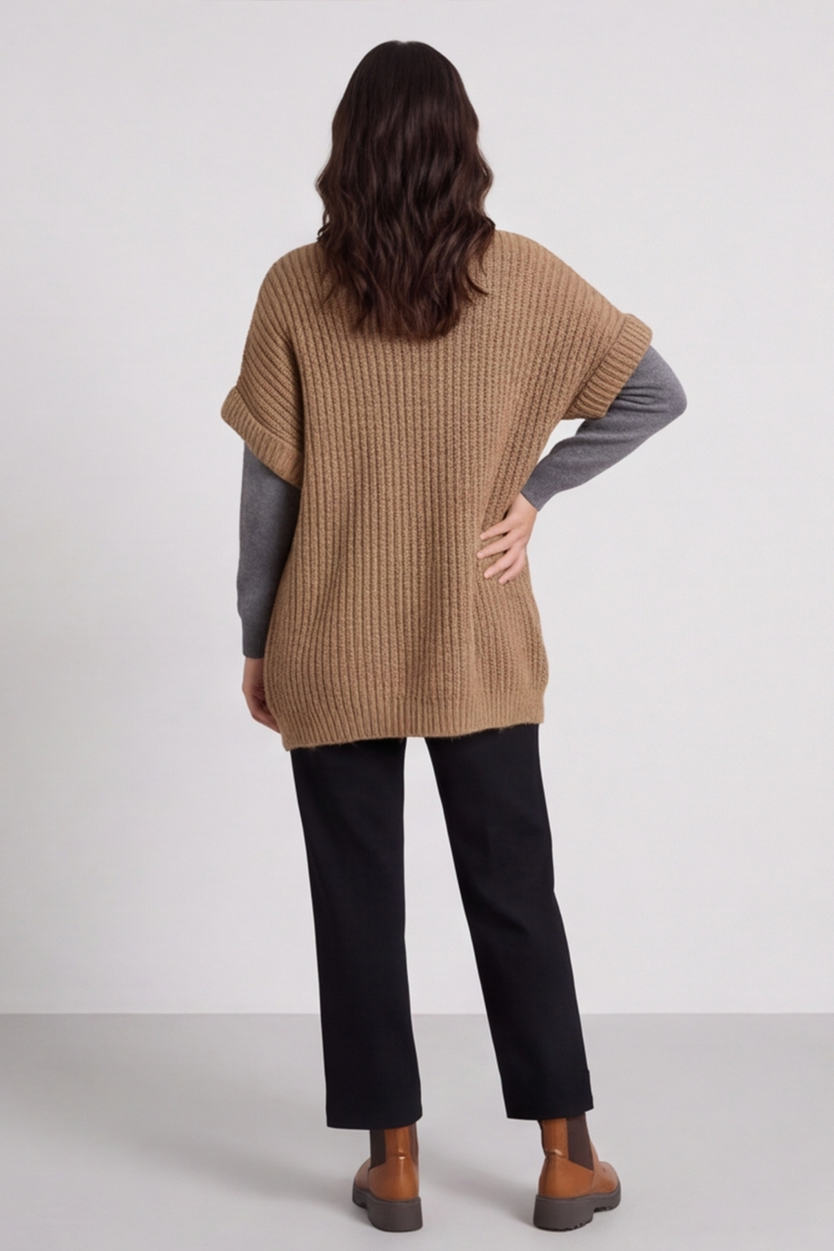 Quinn Knitted Cardigan Camel