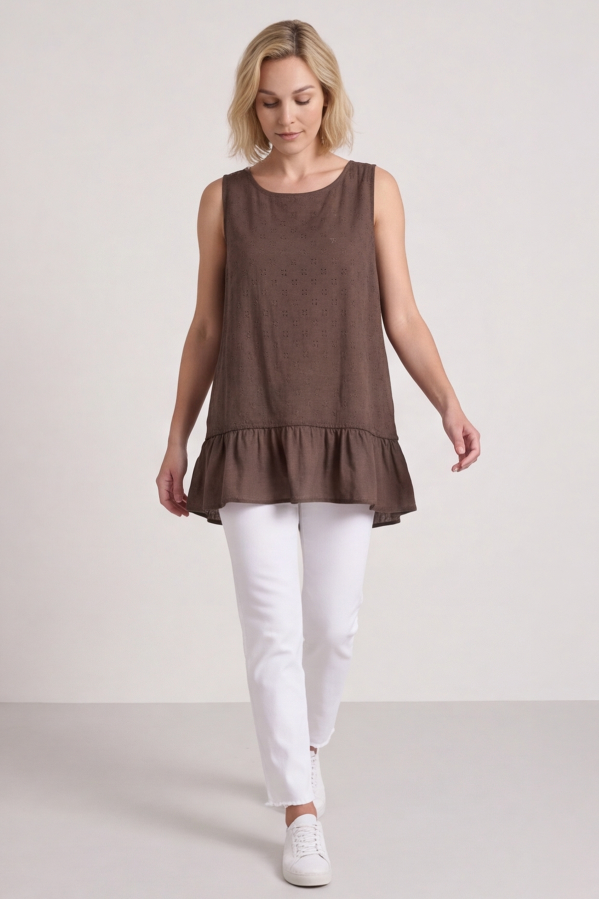 Raya Frill Top