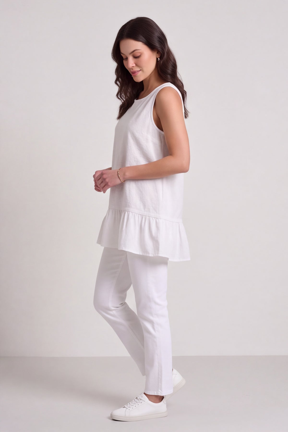 Raya Frill Top White