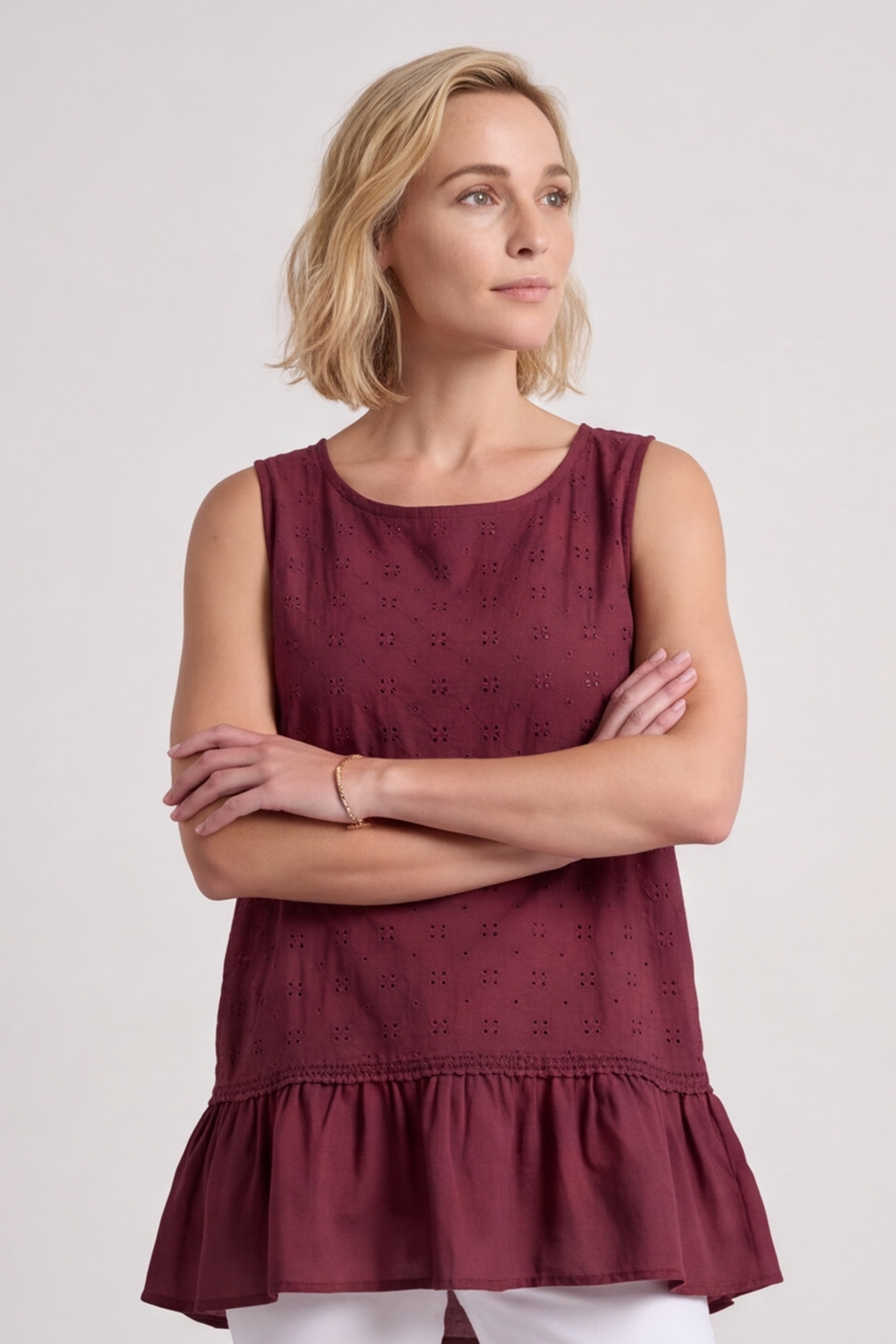 Raya Frill Wine Top