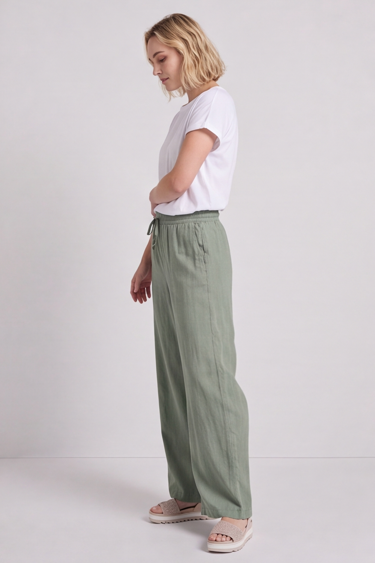 Elena Linen Light Khaki Trousers