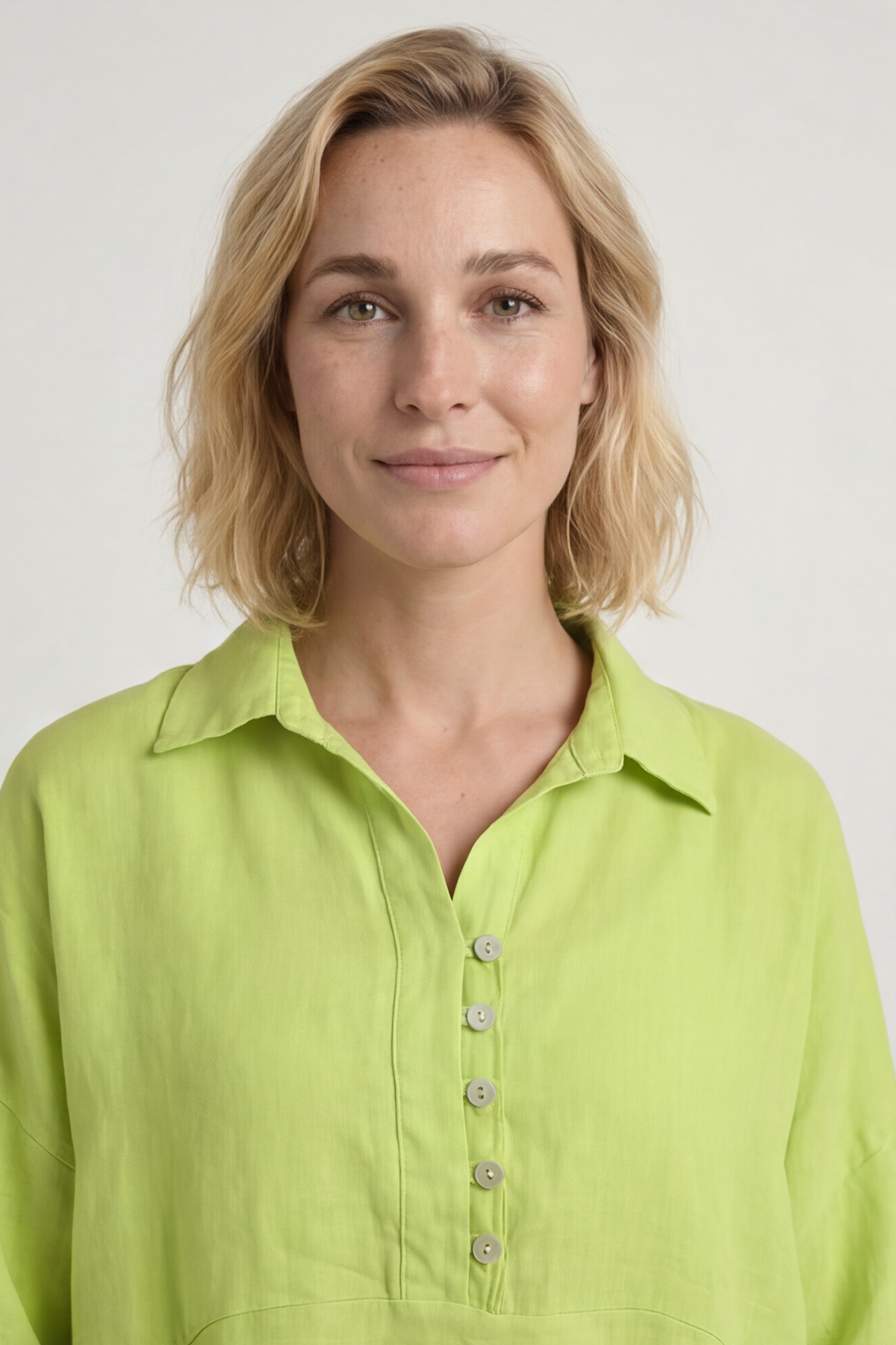 Tarna Button Linen Tunic Lime