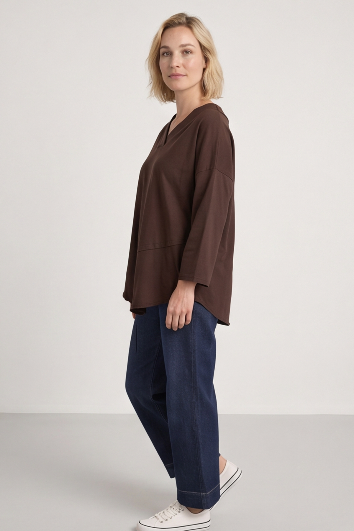 Trecia V-Neck Cotton Top Cocoa