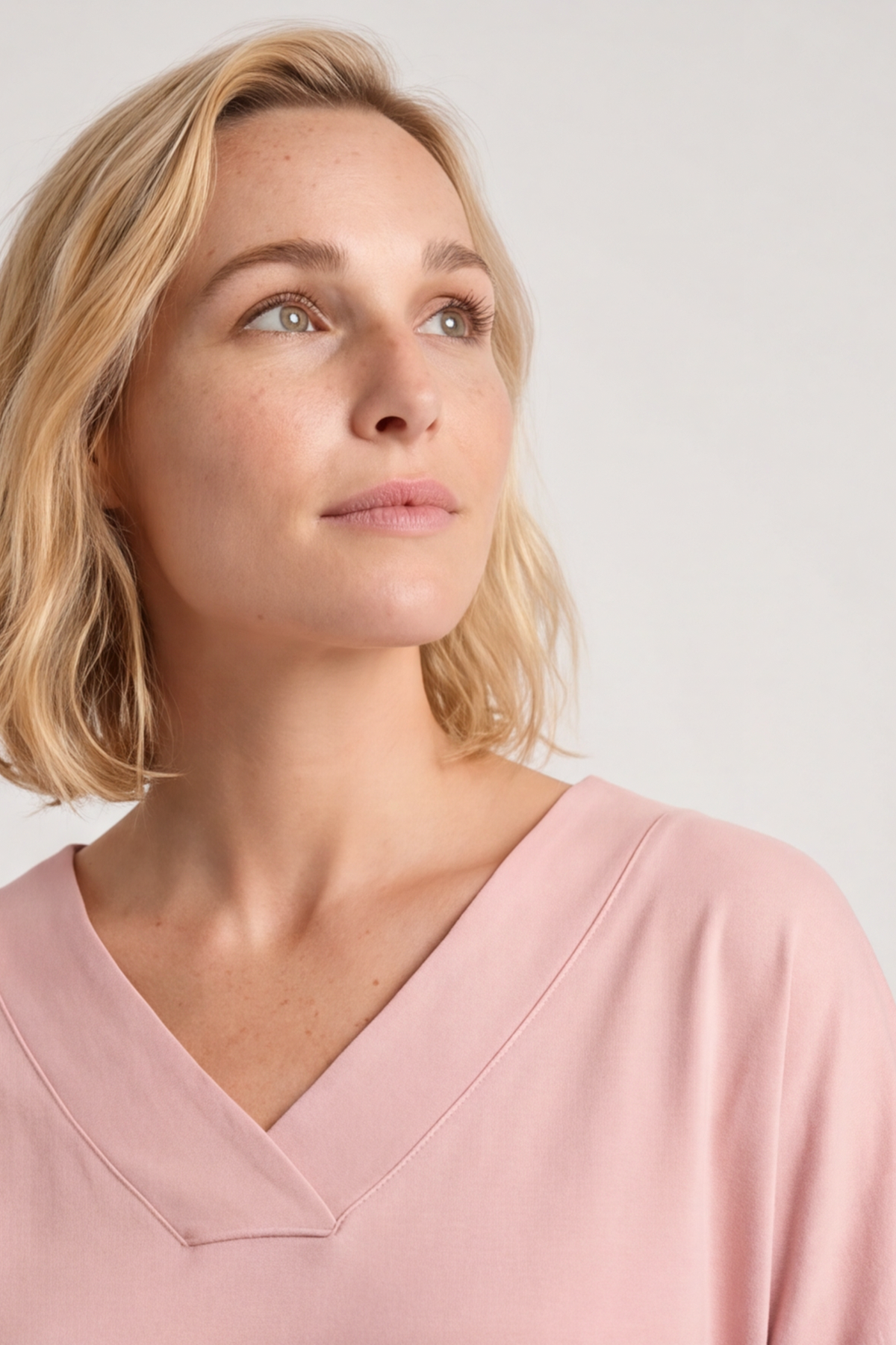 Trecia V-Neck Cotton Top Pink