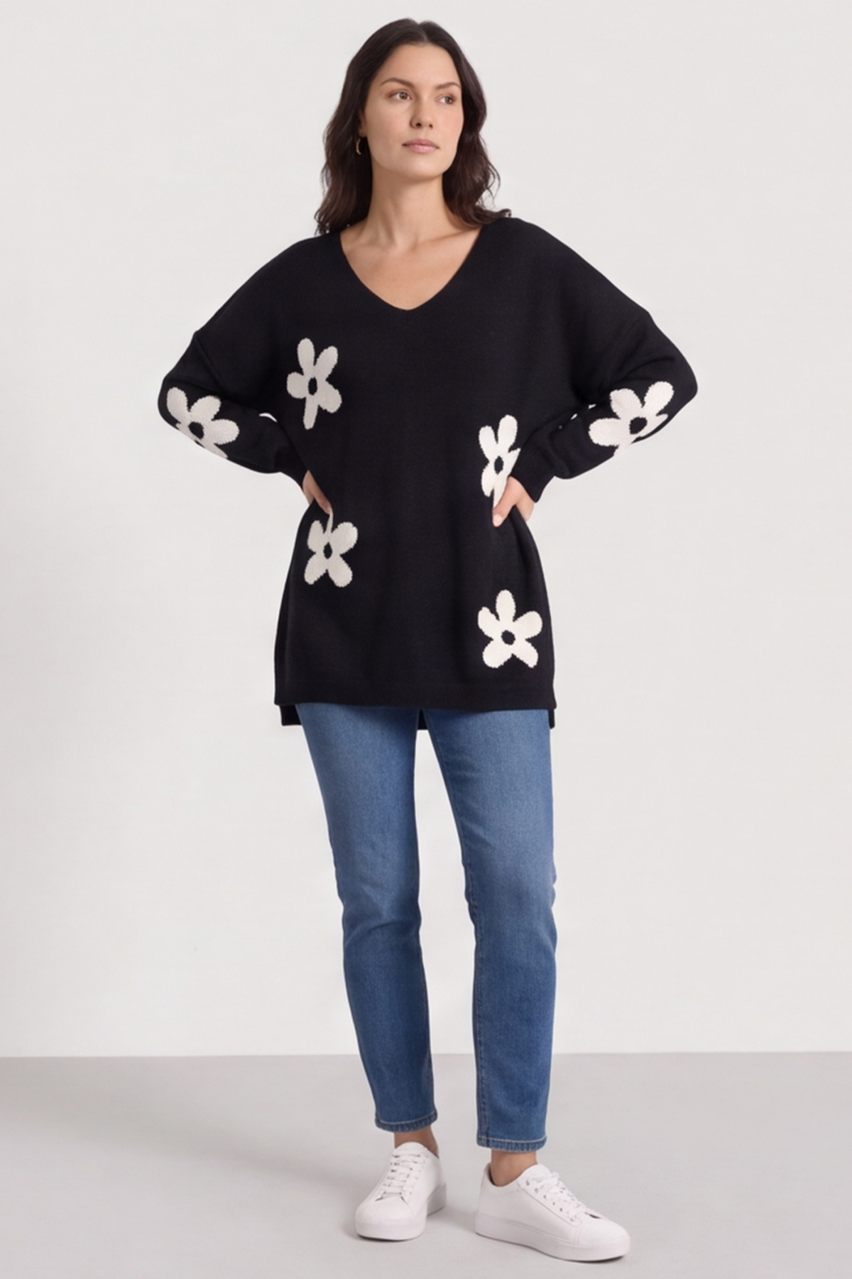 Valerie Flower Knitted Jumper Black