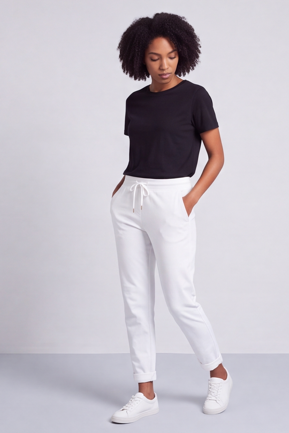Yarwell White Joggers