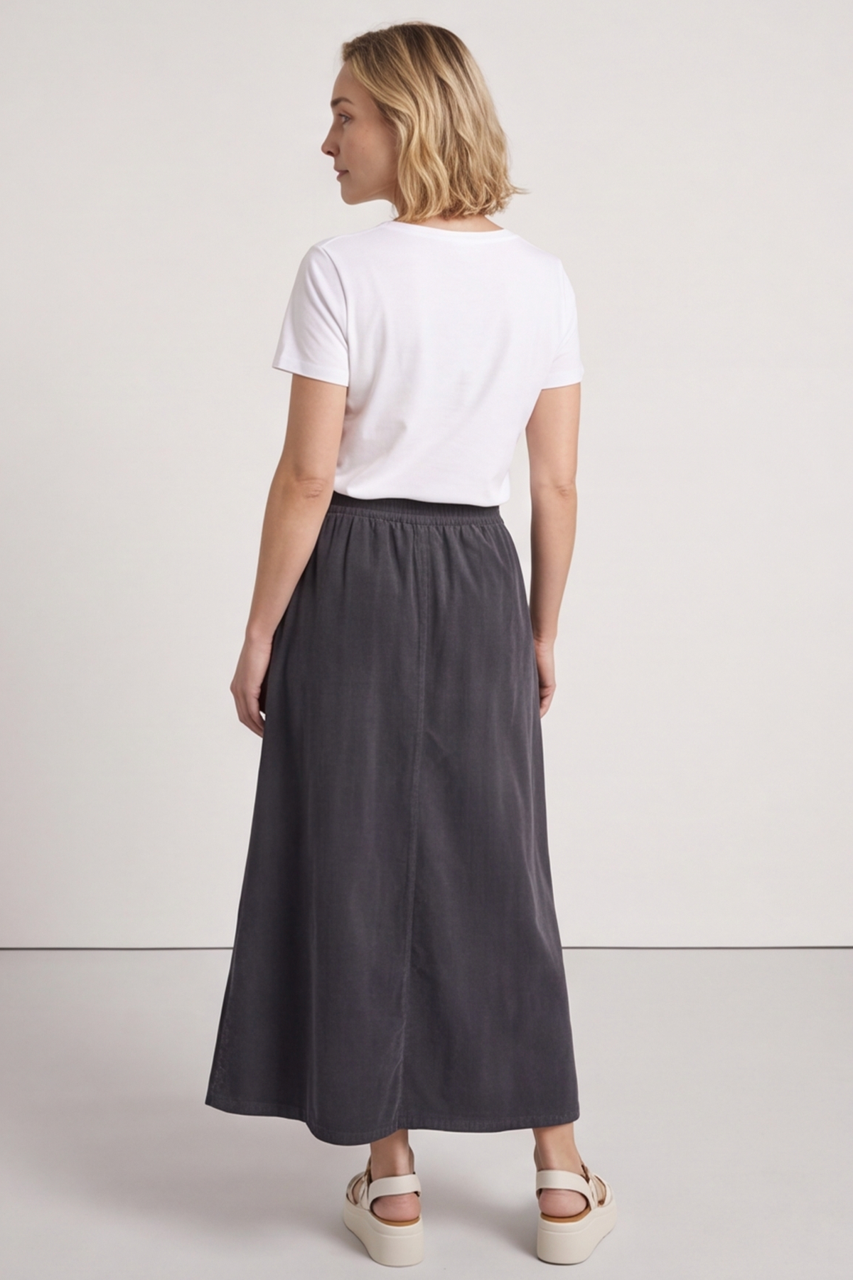 Zinnia Needlecord Skirt Charcoal