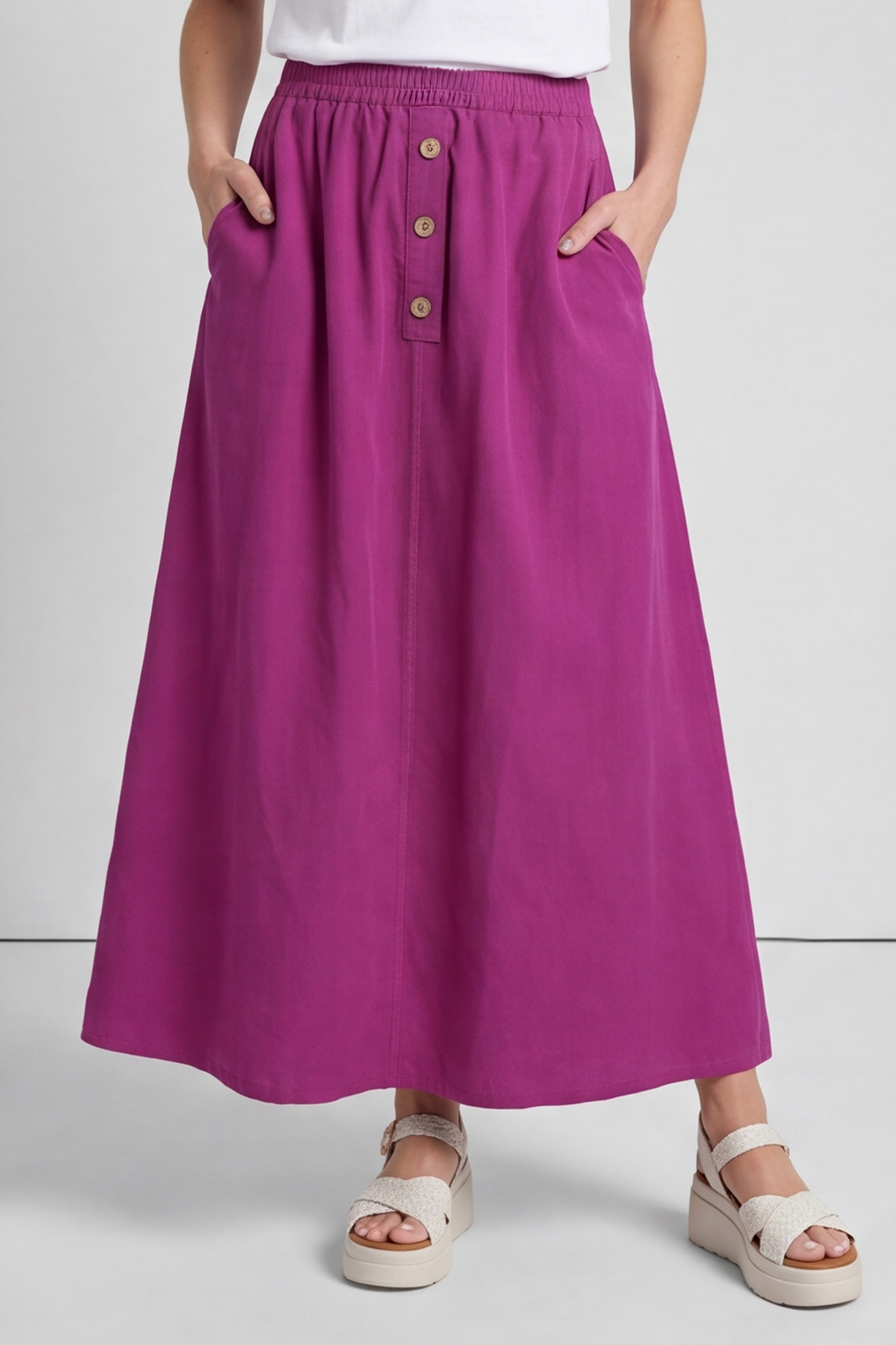 Zinnia Needlecord Skirt Berry