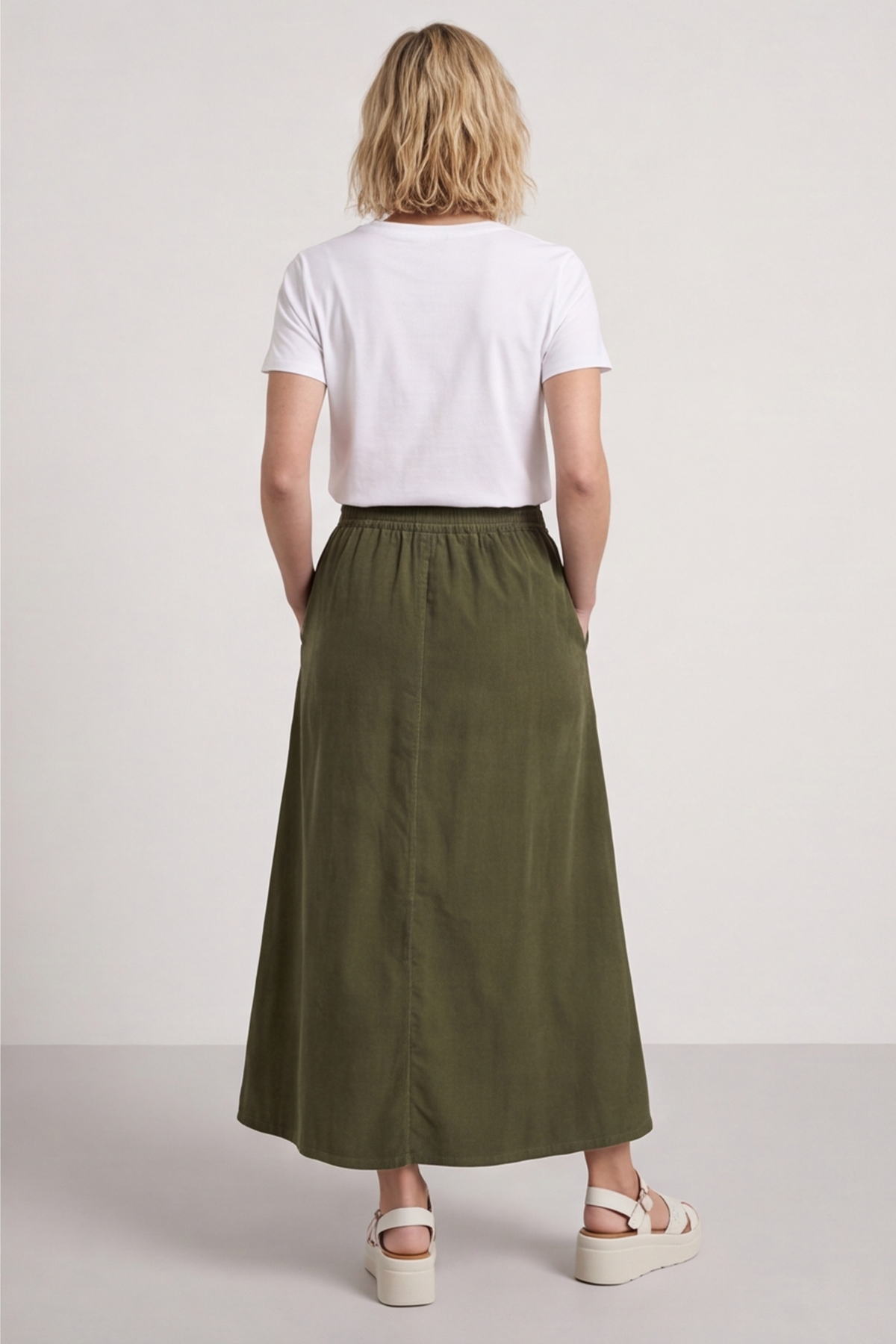 Zinnia Needlecord Skirt Olive