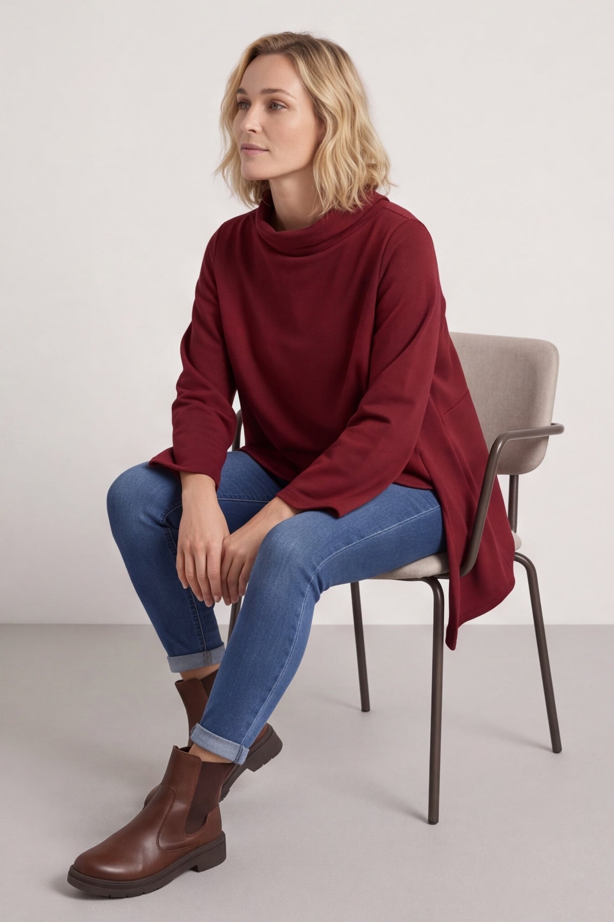 Courtney Cotton Top Wine