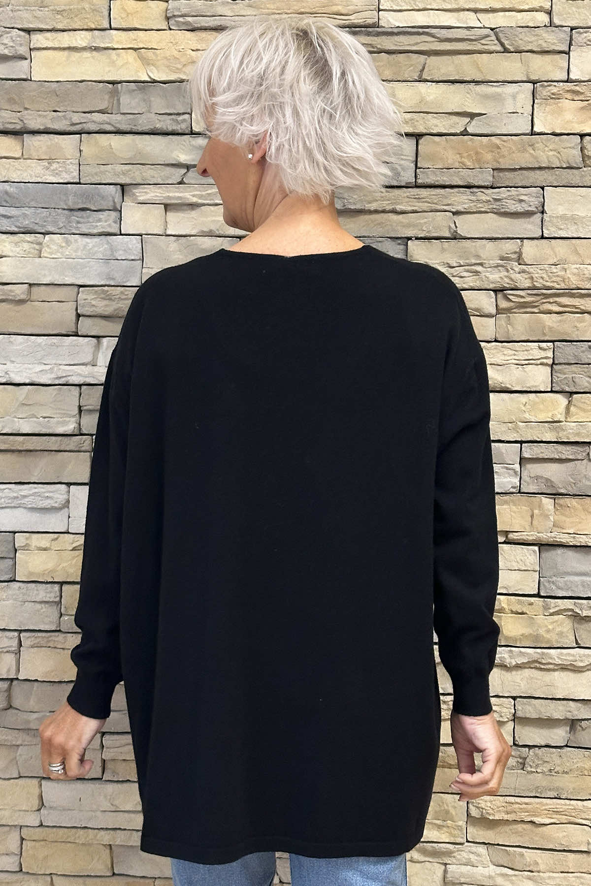 Cassandra V-Neck Jumper Black