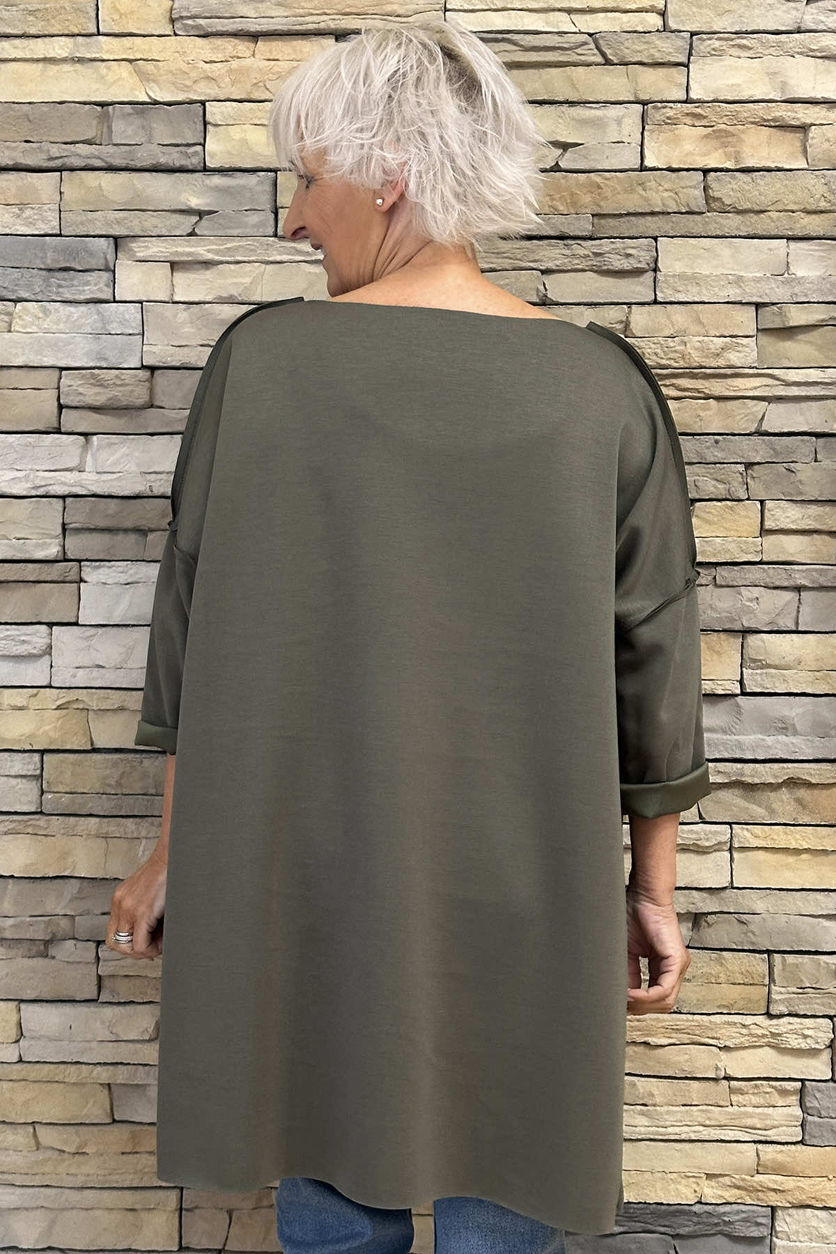 Mabel Dipped Hem Top Khaki