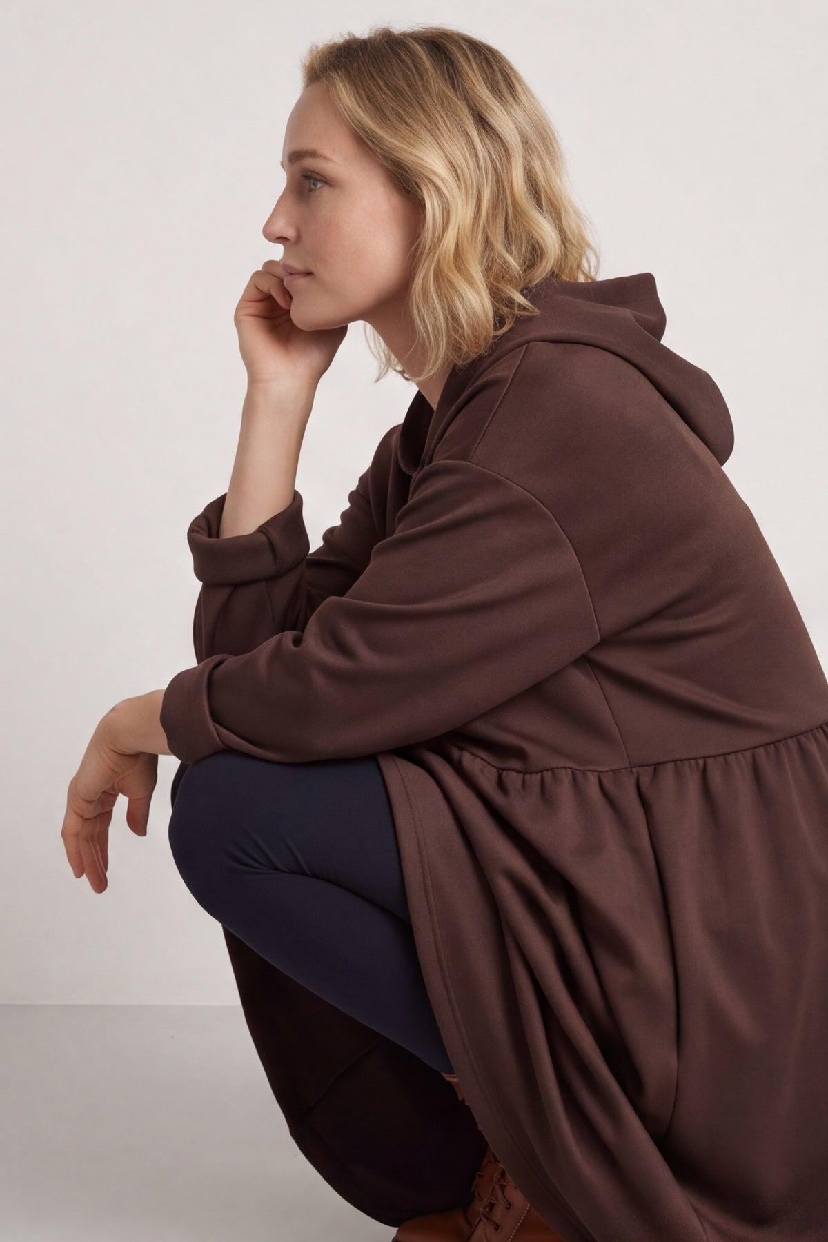 Saskia Hooded Dress Cocoa – image 1 of 4