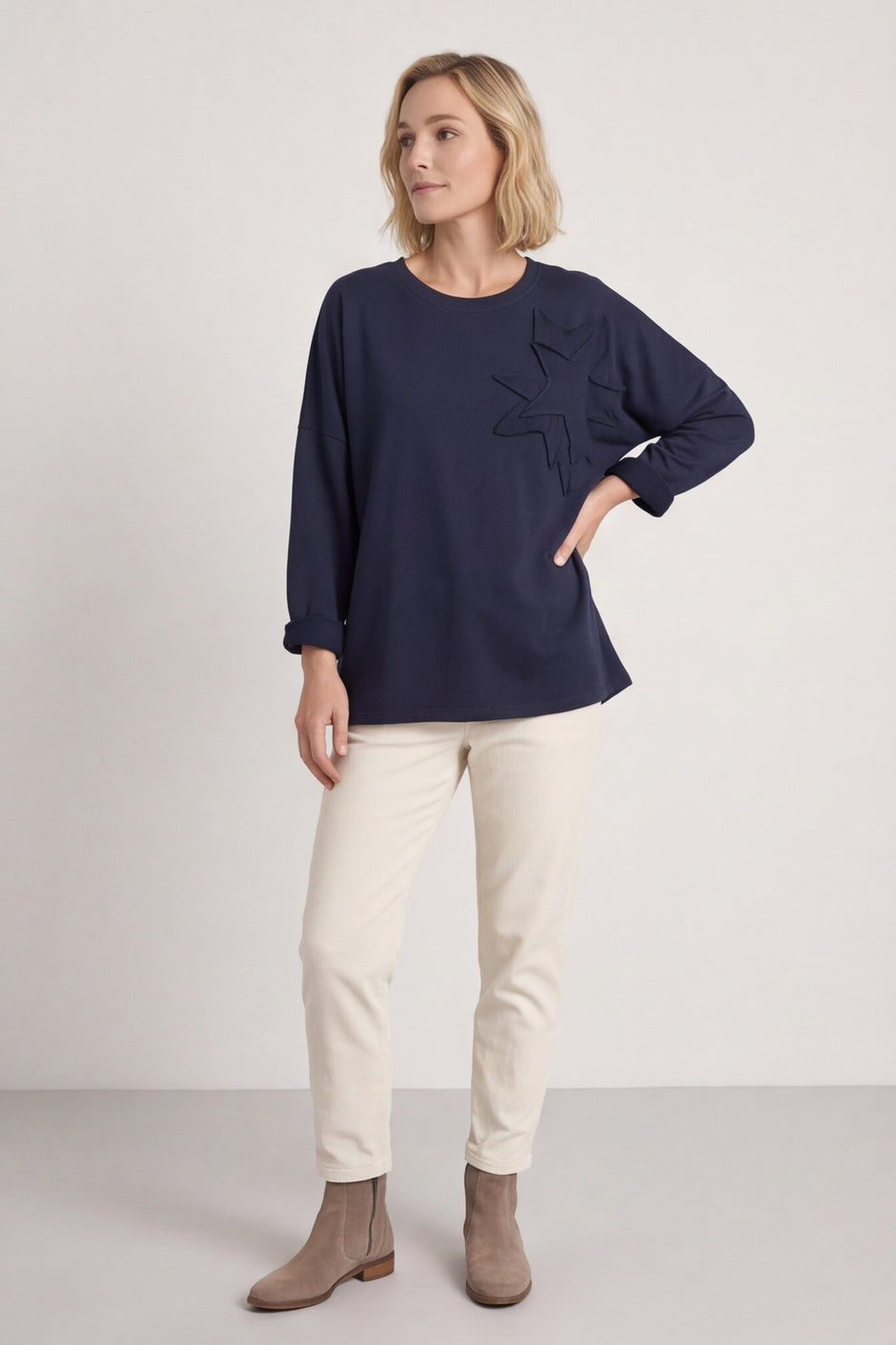 Kaila Flower Patch Cotton Top Navy – image 1 of 6