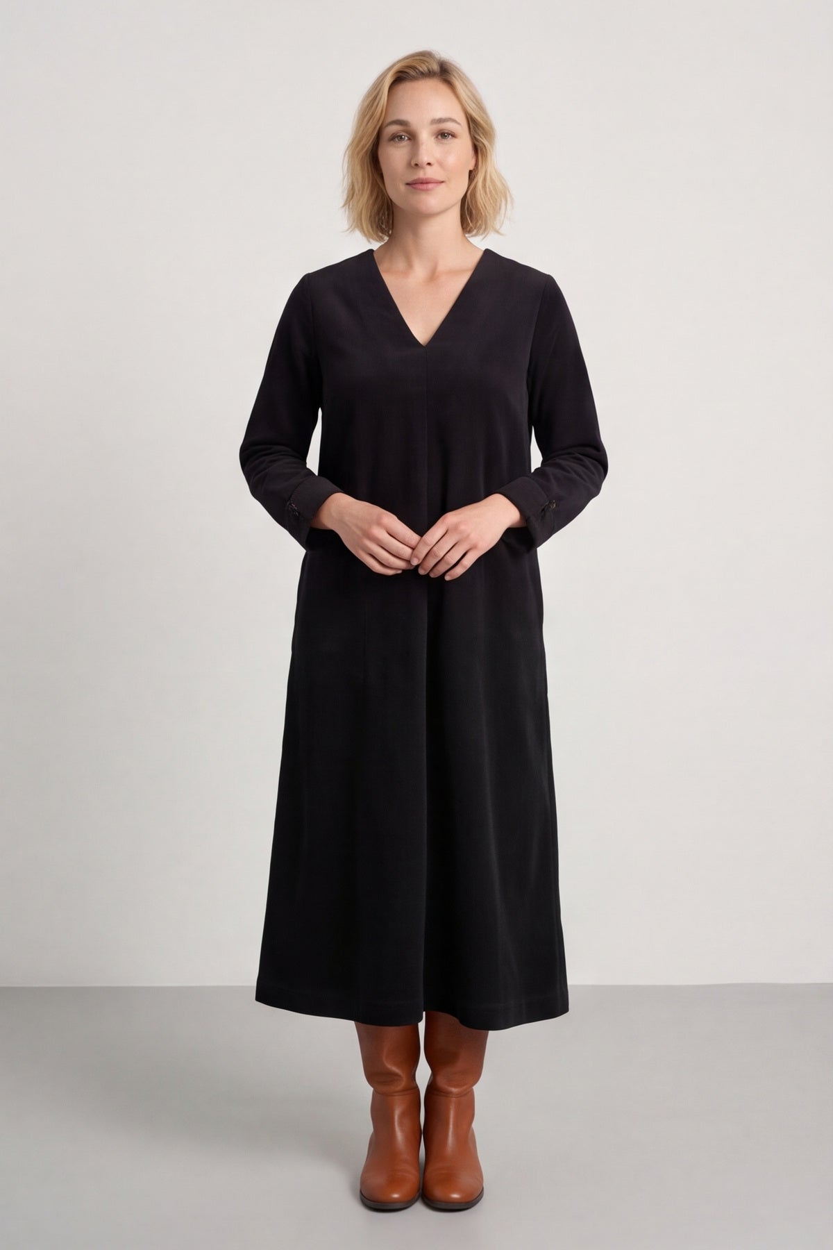 Cerys Cord Pocket Dress Black – image 1 of 6