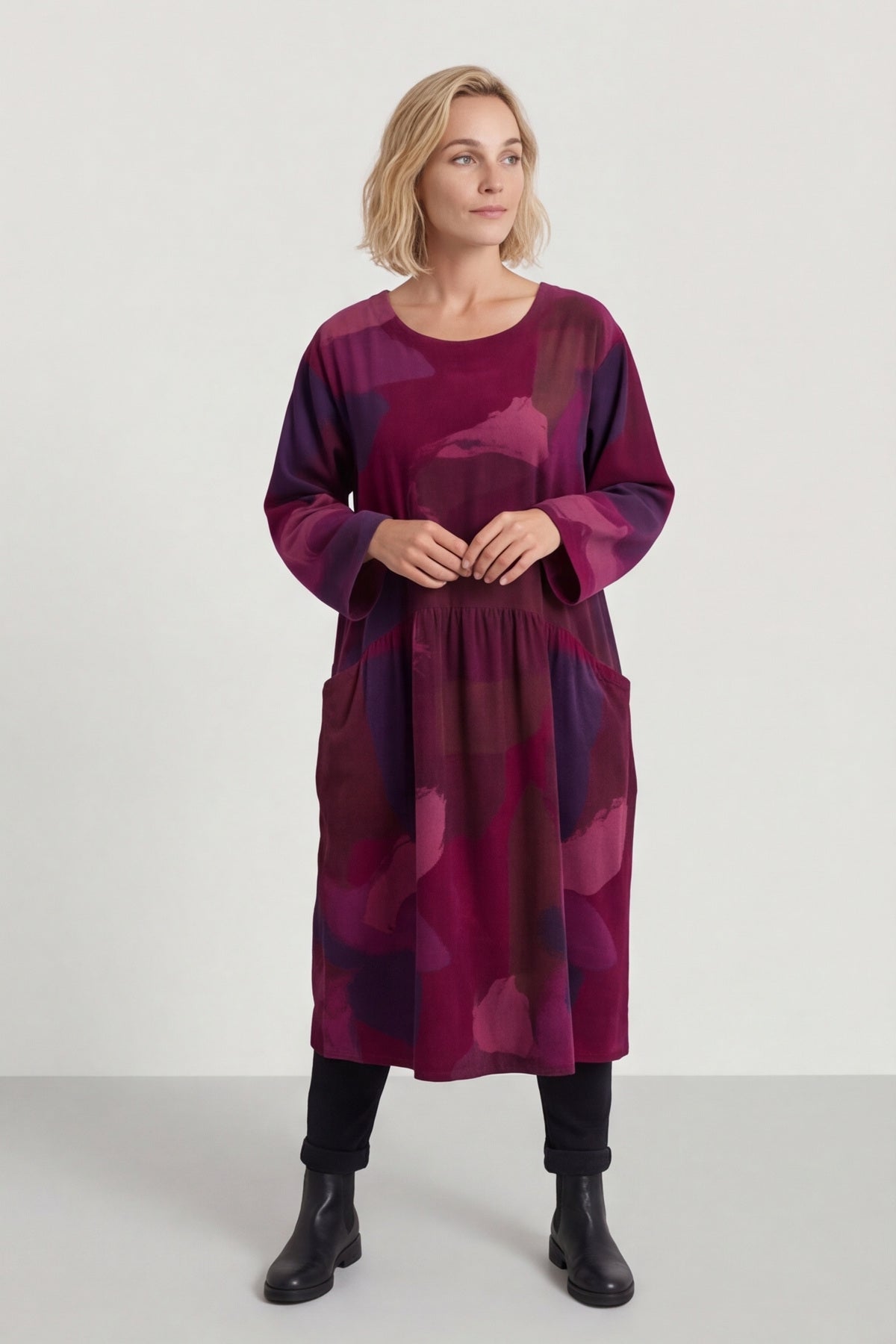 Dreda Print Needlecord Dress Burgundy – image 1 of 6
