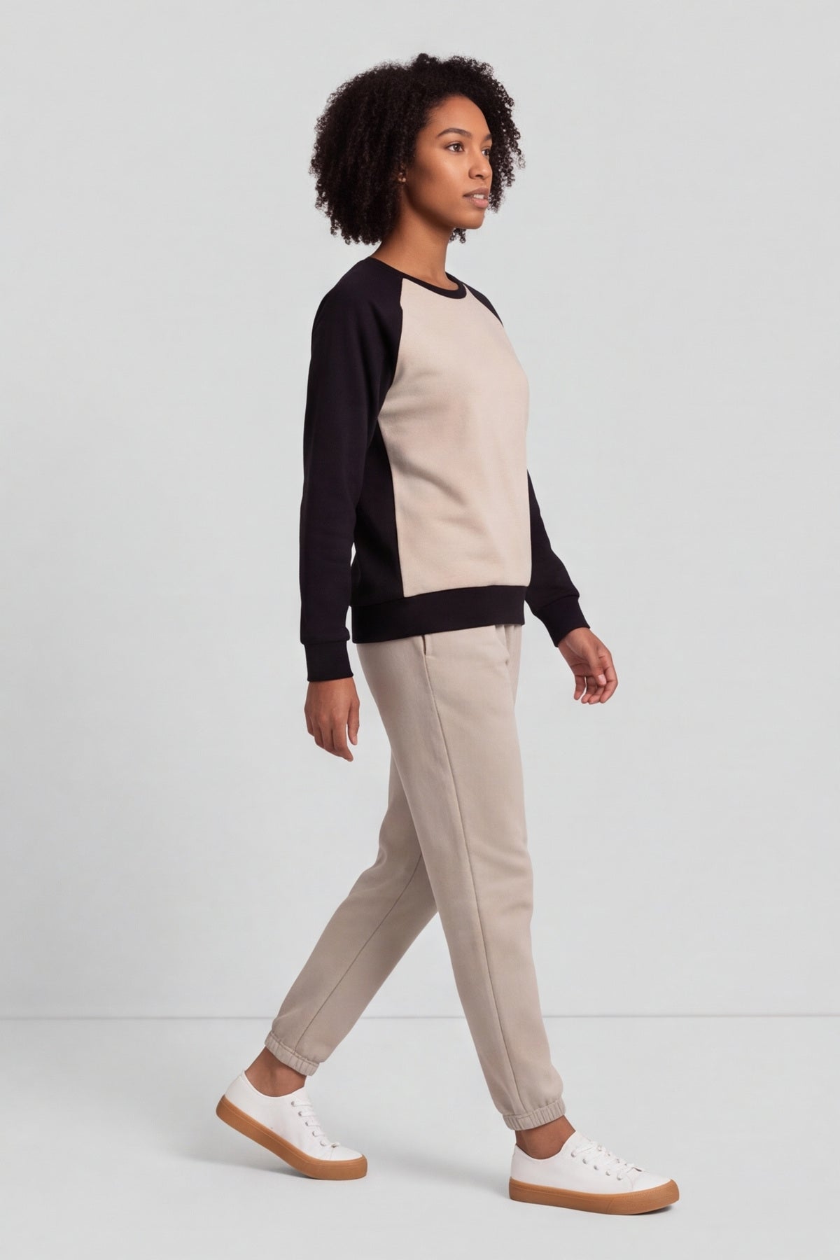 Maudie Top Black – image 1 of 6