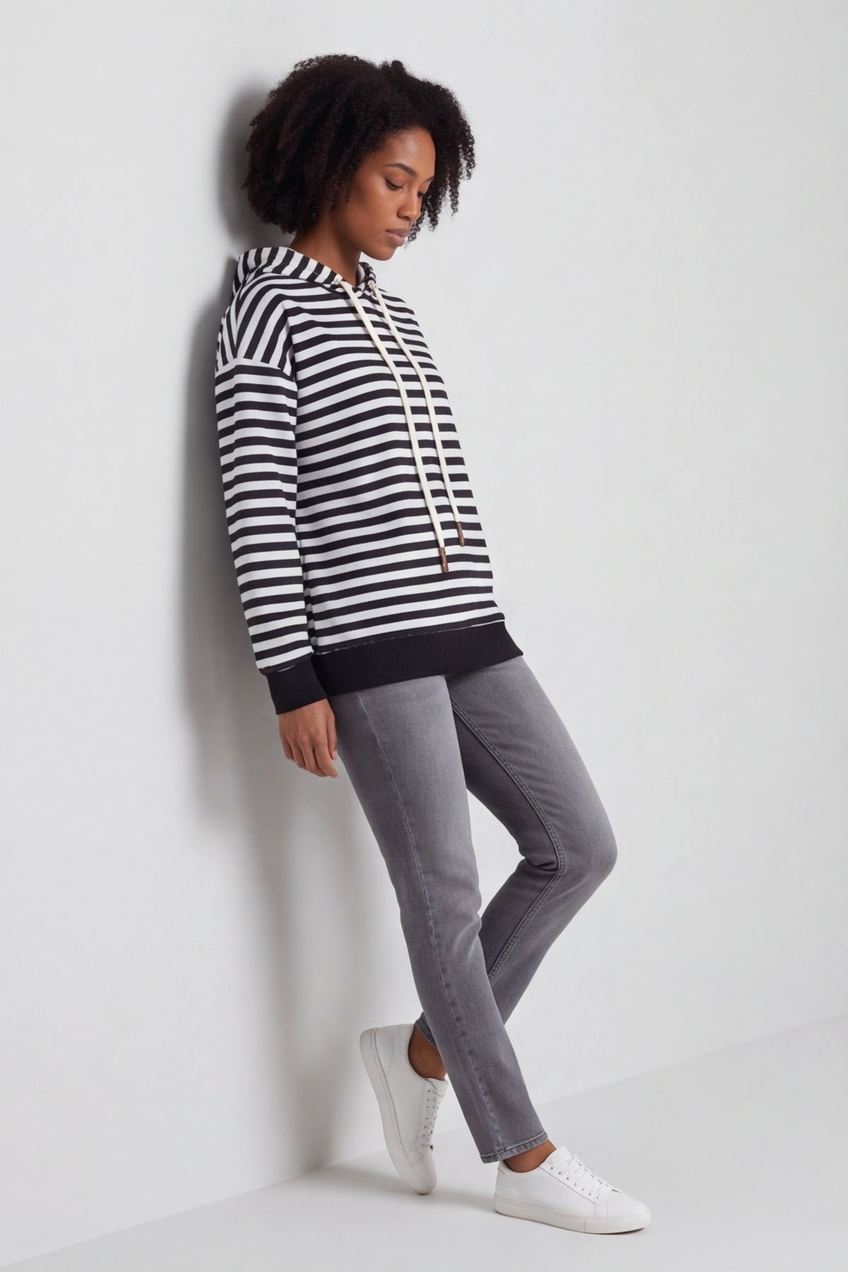 Selena Stripe Hooded Top Black – image 1 of 6