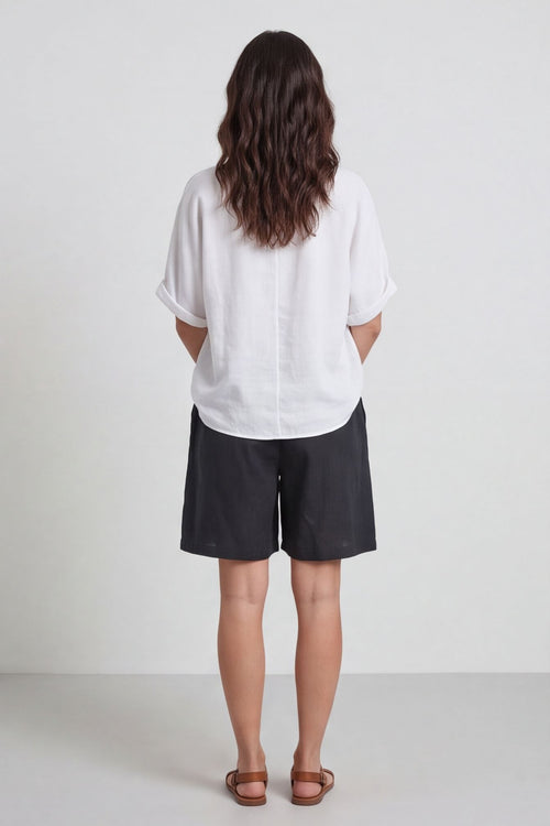 Arielle Linen Blend Shorts Black – image 2 of 6