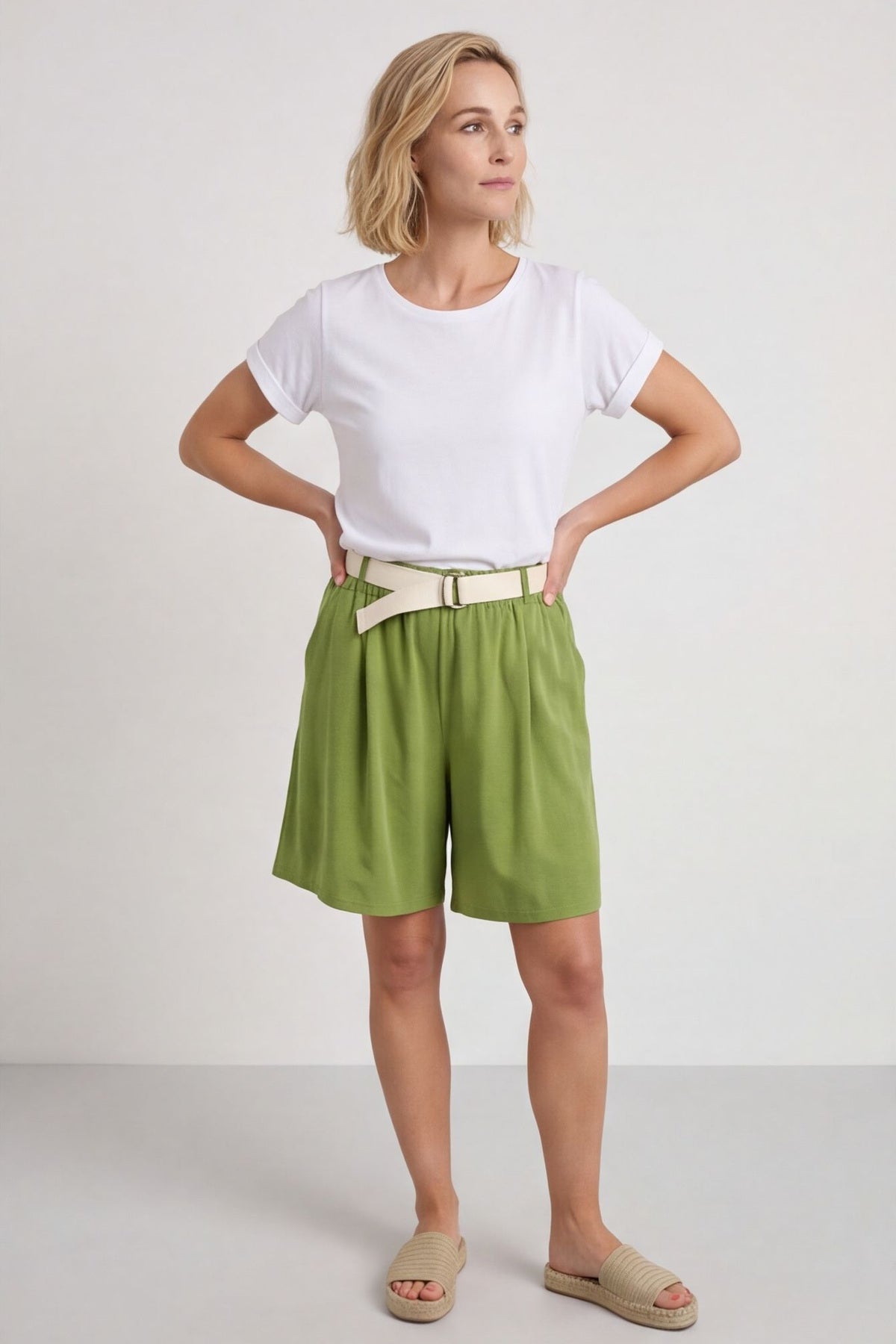 Samida Cotton Shorts Olive – image 2 of 6