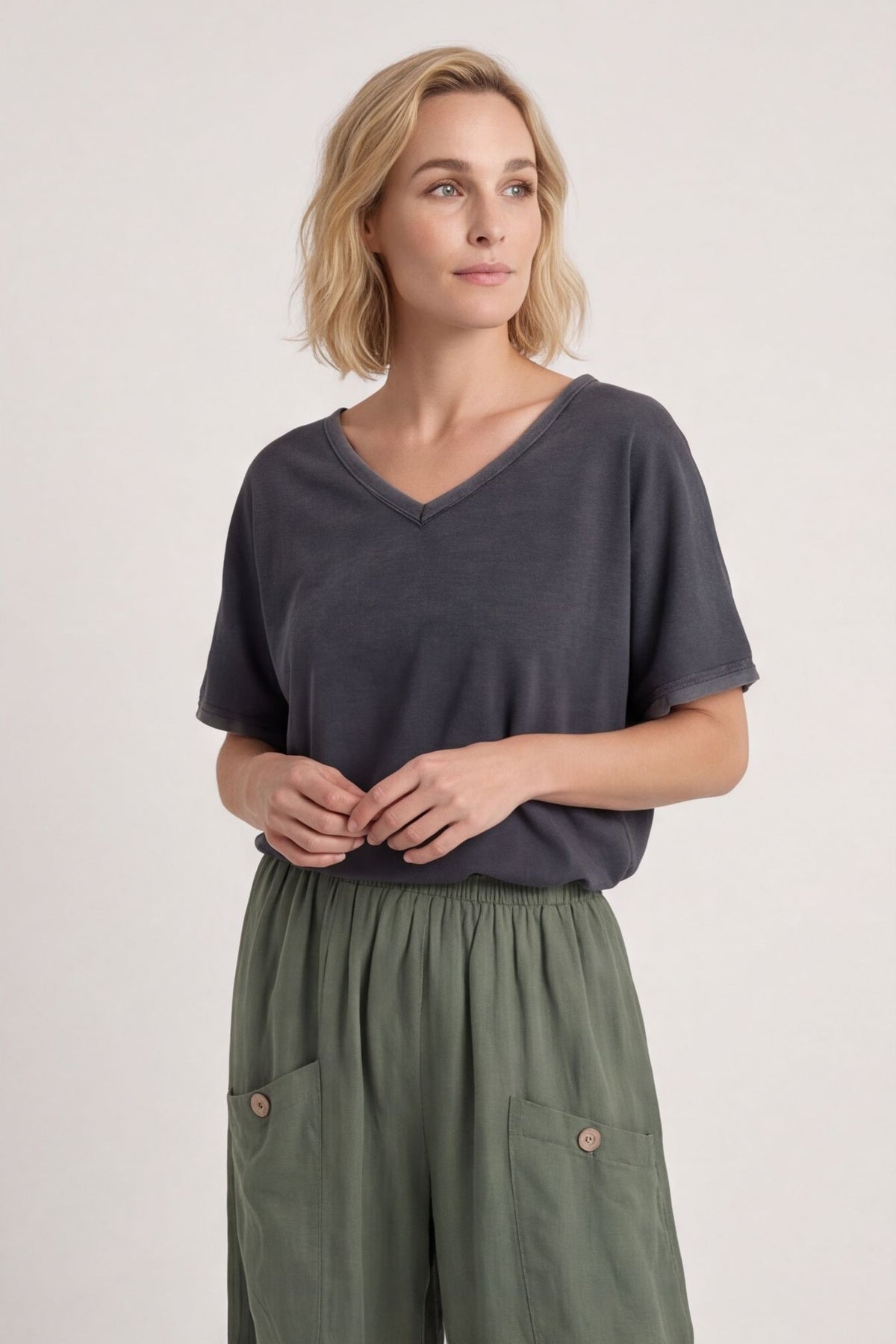 Clarisse Button Pocket Linen Trousers Khaki – image 2 of 4