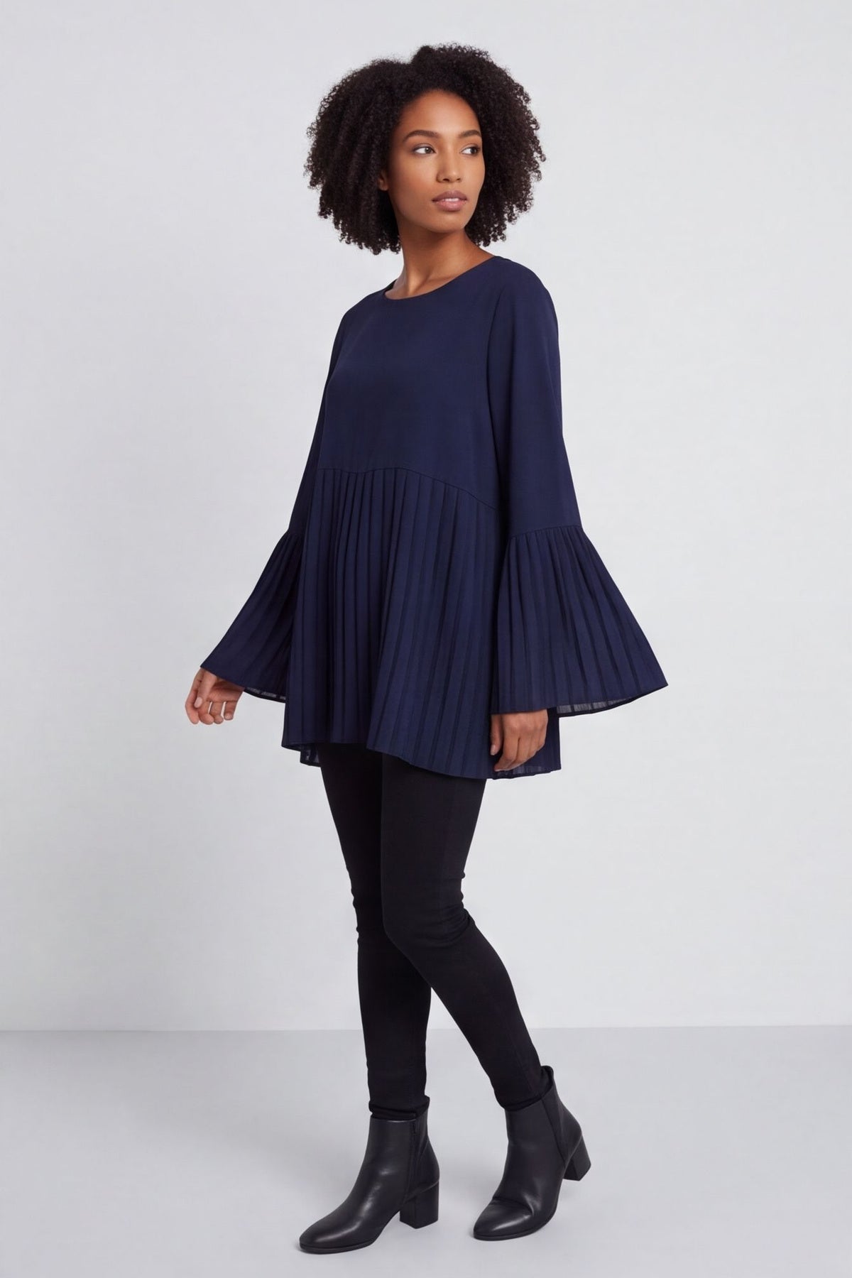 Wynne Pleated Top Navy – image 2 of 6