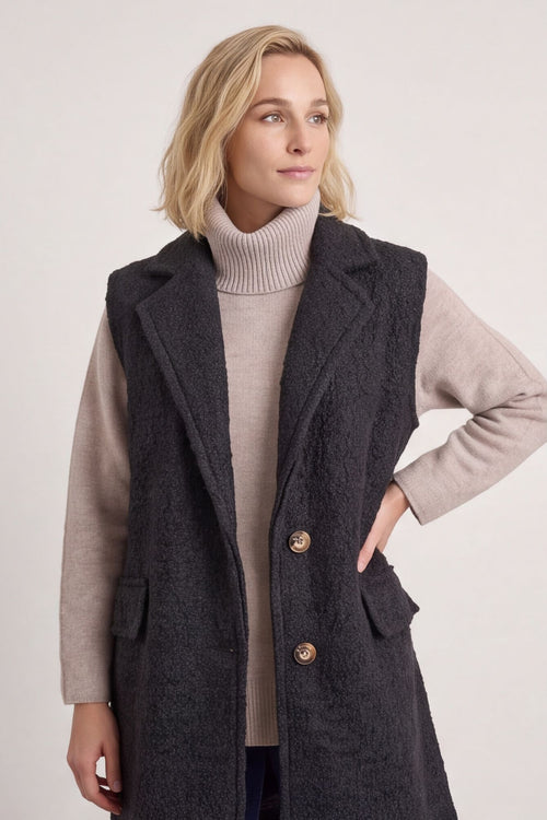 Nori Boucle Gilet Black – image 2 of 6