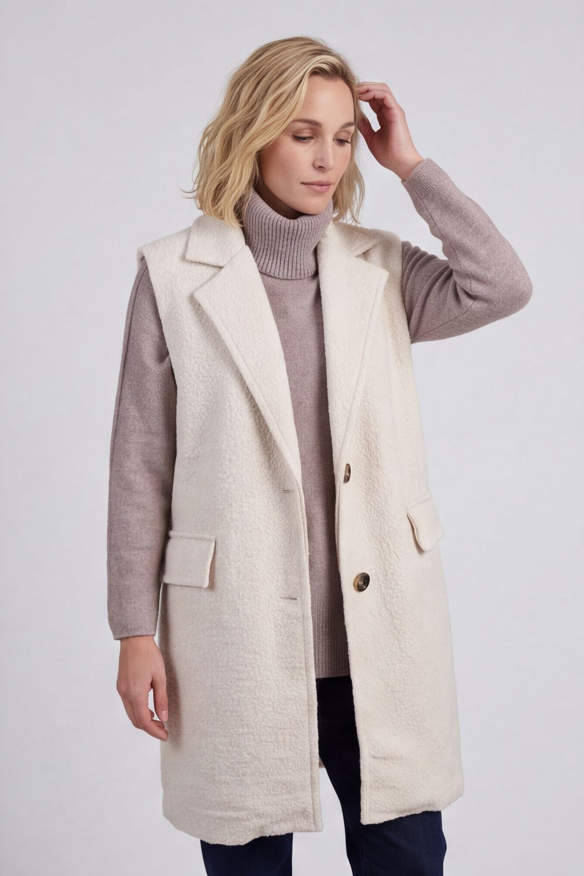 Nori Boucle Gilet Nutmeg – image 2 of 6