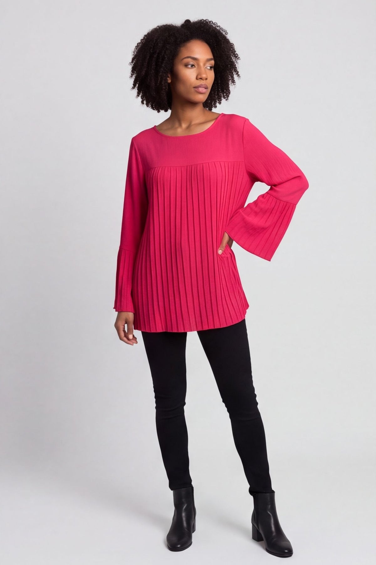 Wynne Pleated Top Fuchsia – image 2 of 5