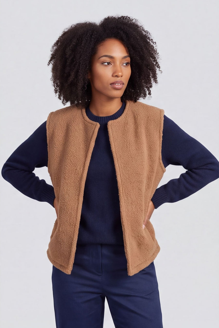 Tessa Bouclé Gilet – image 2 of 5