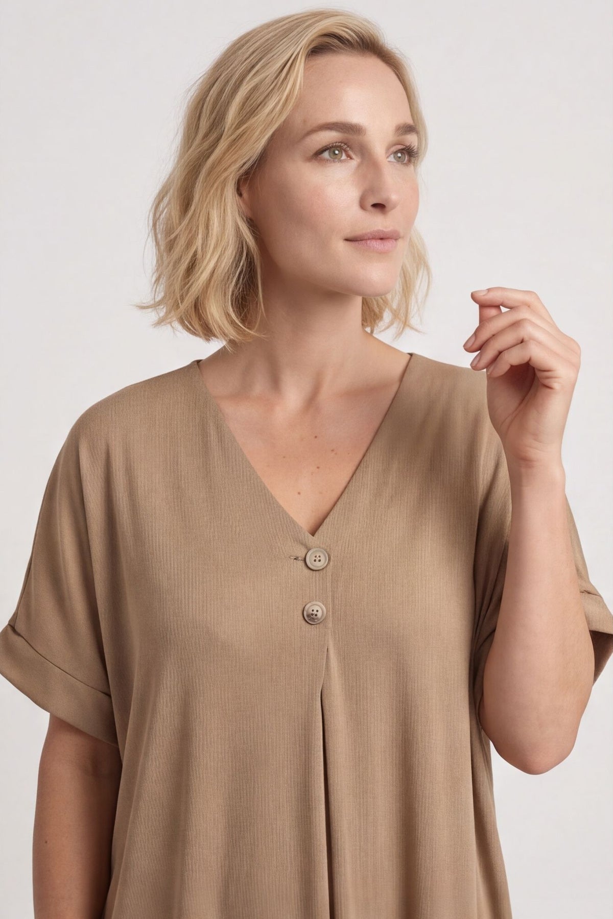 Frieda V-Neck Ribbed Dress Camel – image 2 of 5