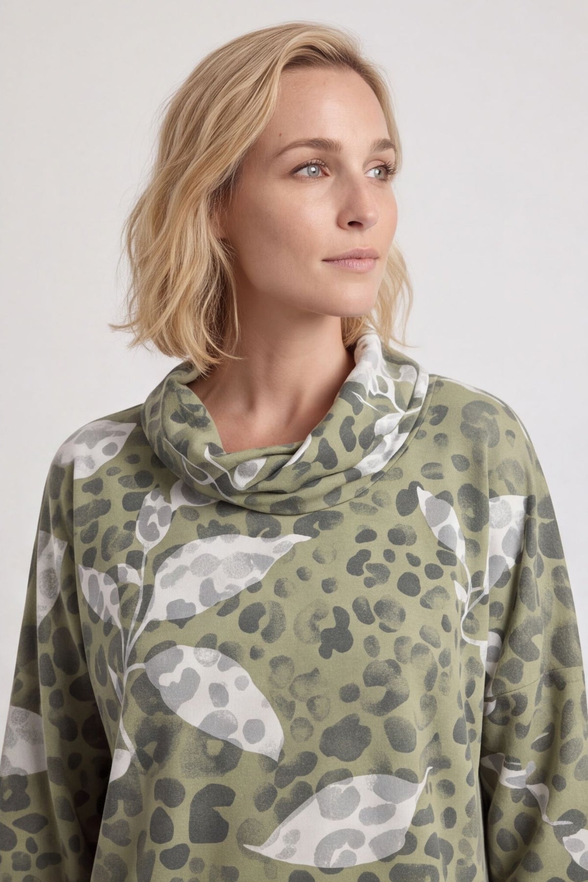 Beryl Print Cowl Neck Cotton Top Green – image 3 of 6