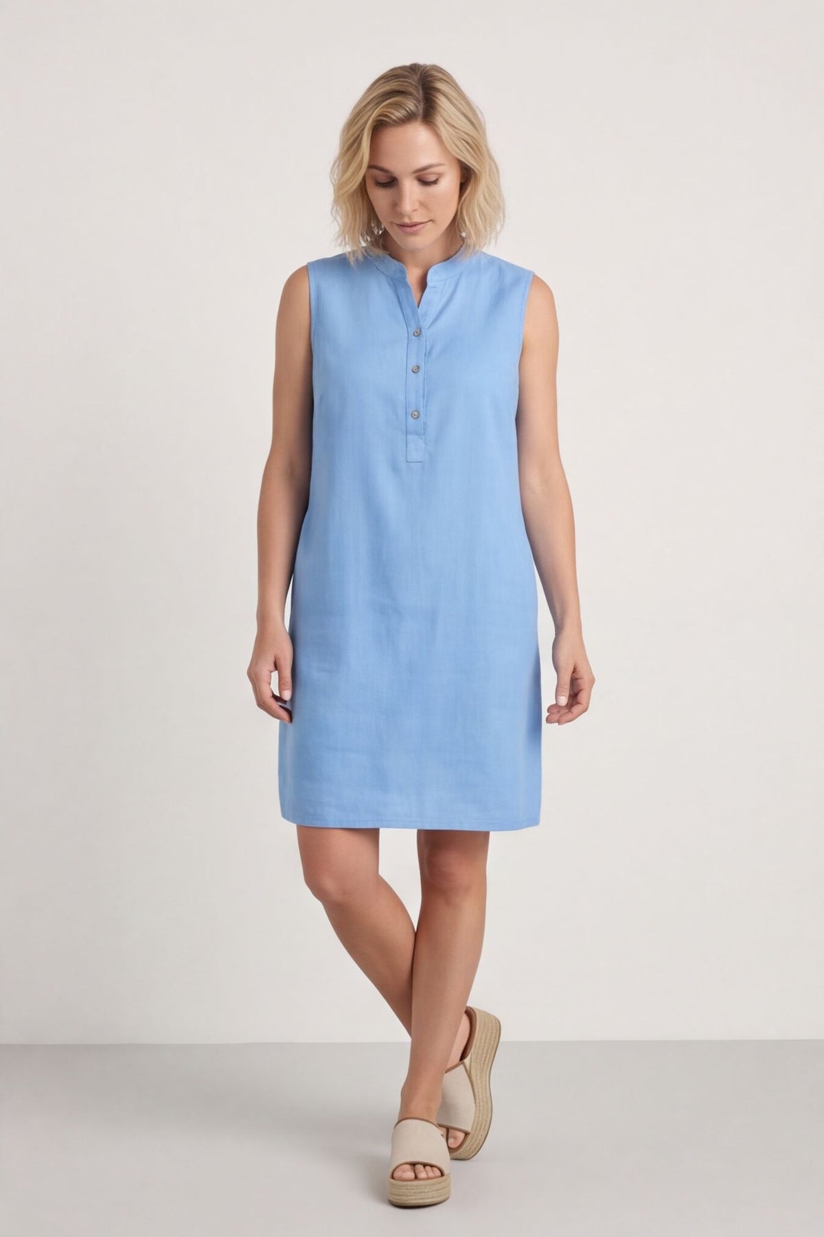 Ariyah Sleeveless Linen Tunic Powder Blue – image 3 of 5