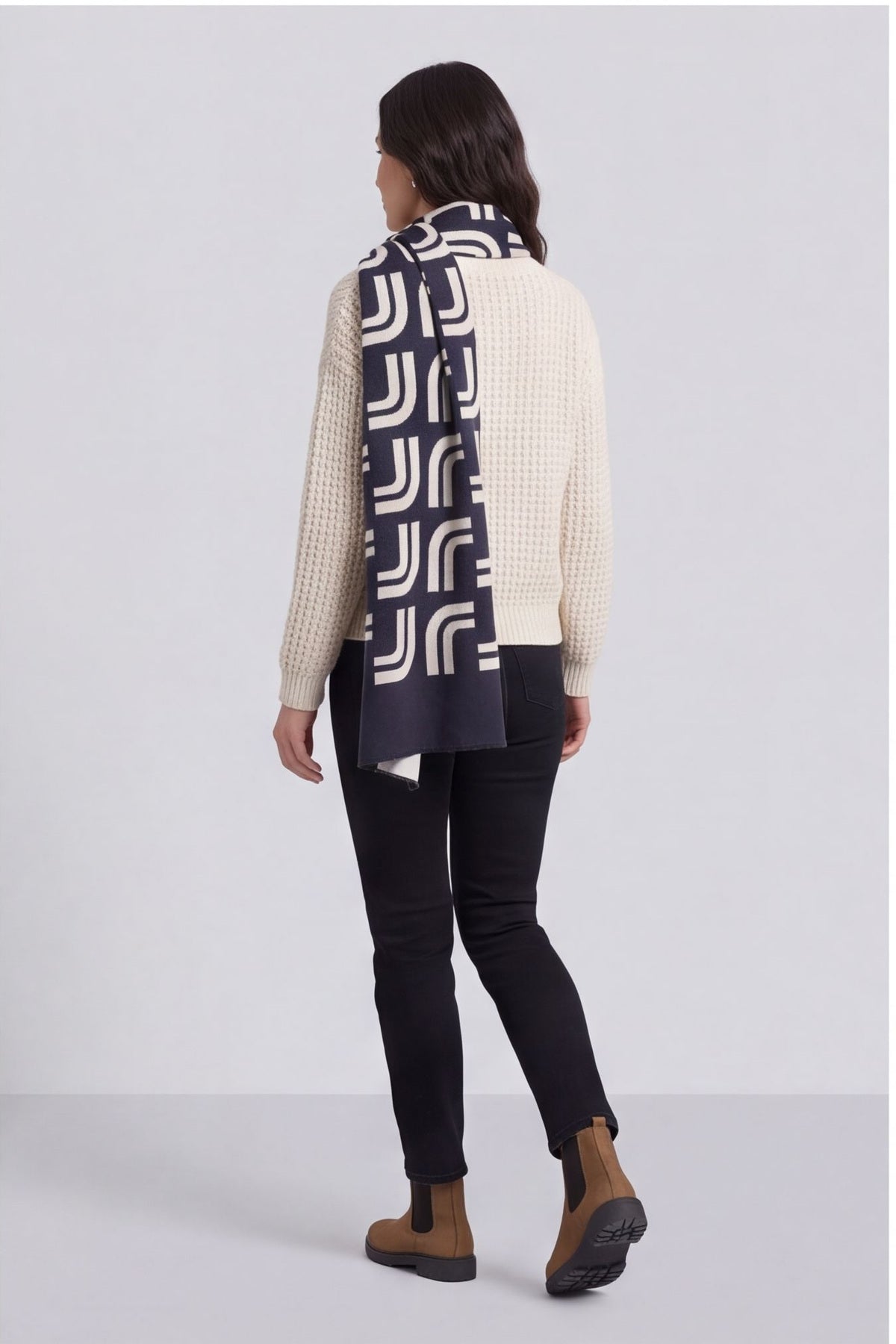 Serena Scarf Black