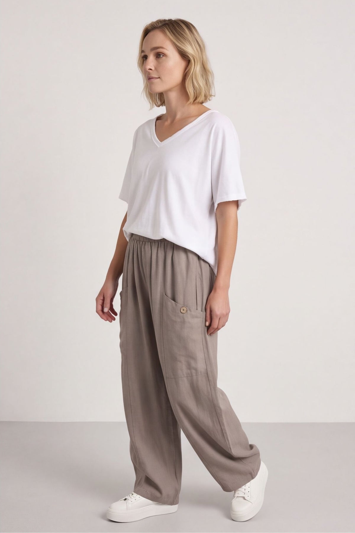Clarisse Button Pocket Linen Trousers Mocha – image 3 of 4