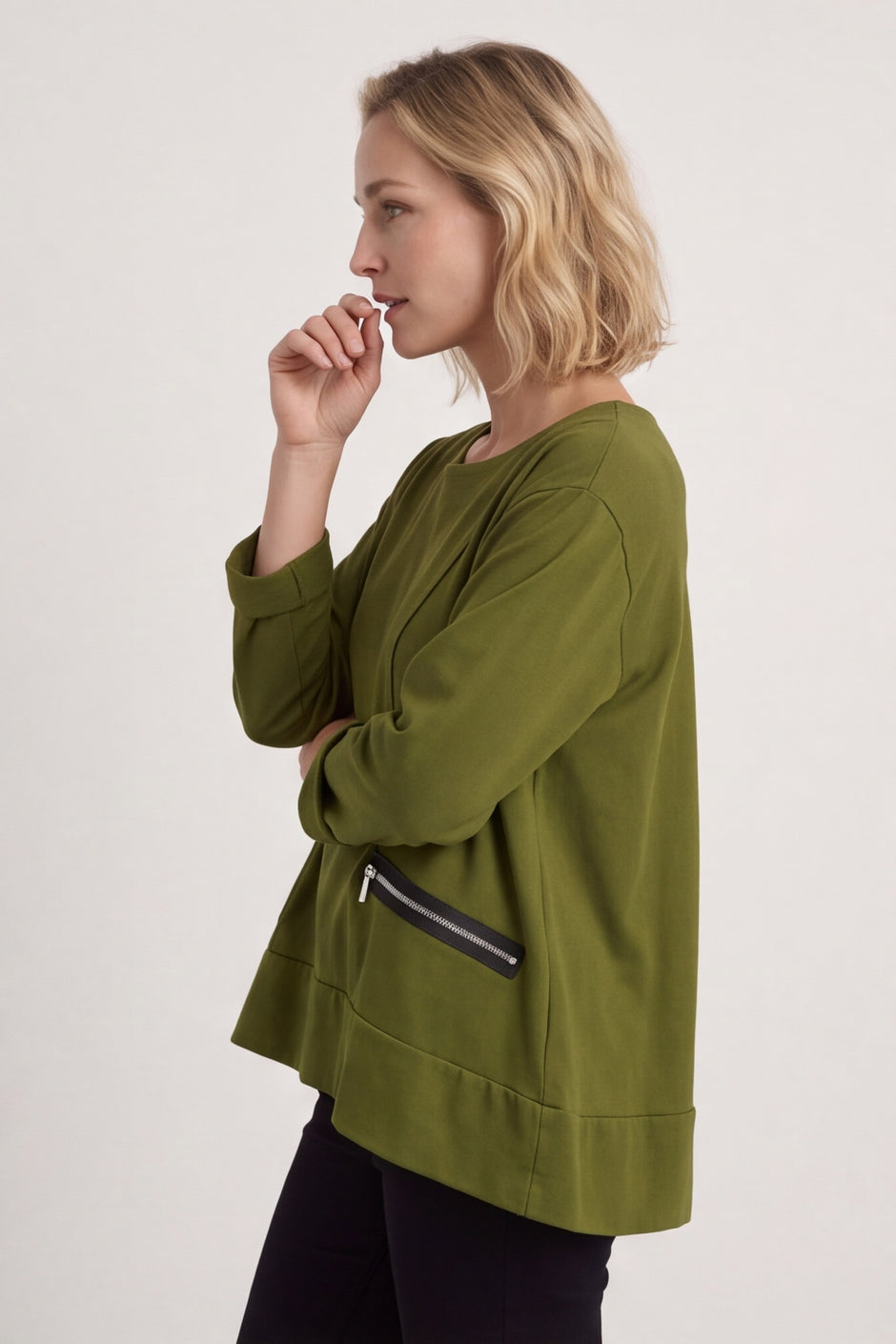 Laurissa Cotton Top Olive – image 3 of 5