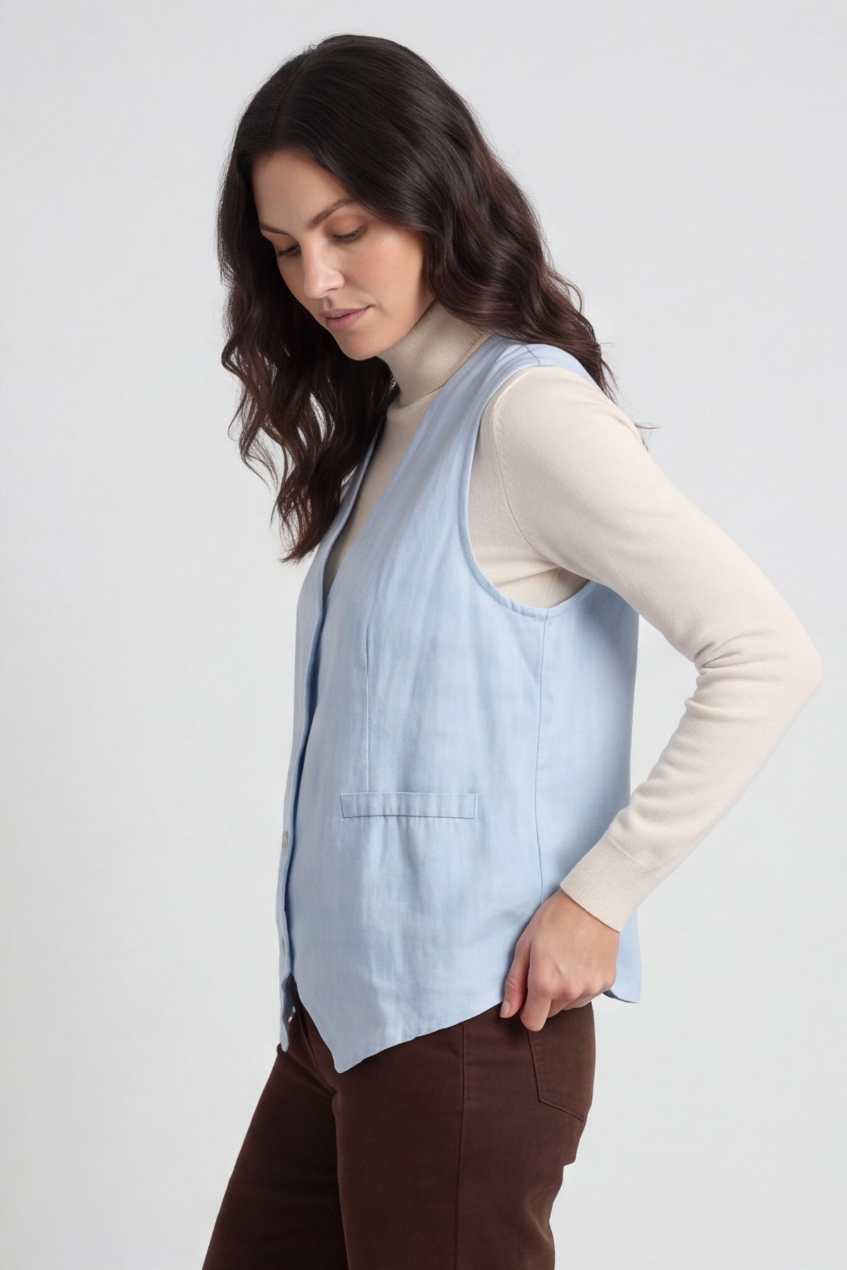 Maryam Linen Waistcoat Light Blue – image 3 of 4