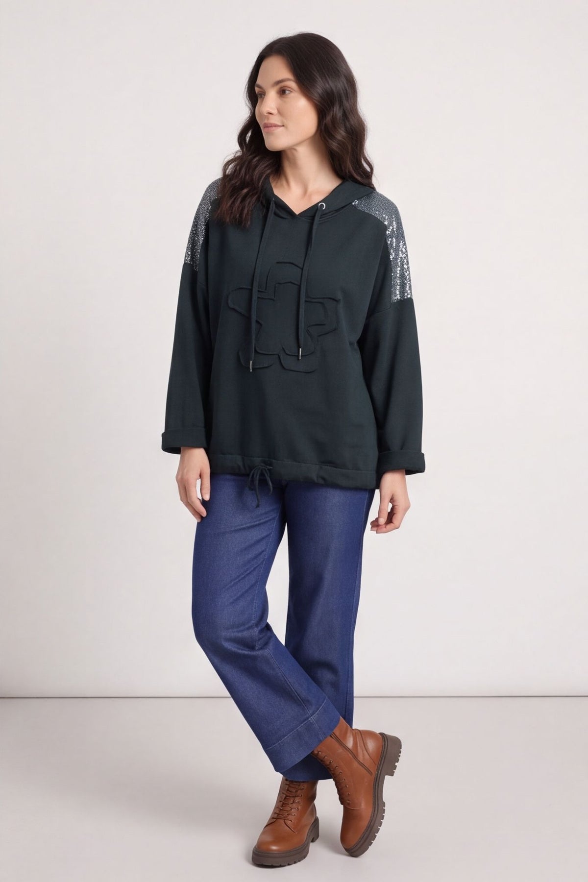 Betsy Flower Patch Hooded Cotton Top Charcoal – image 3 of 5