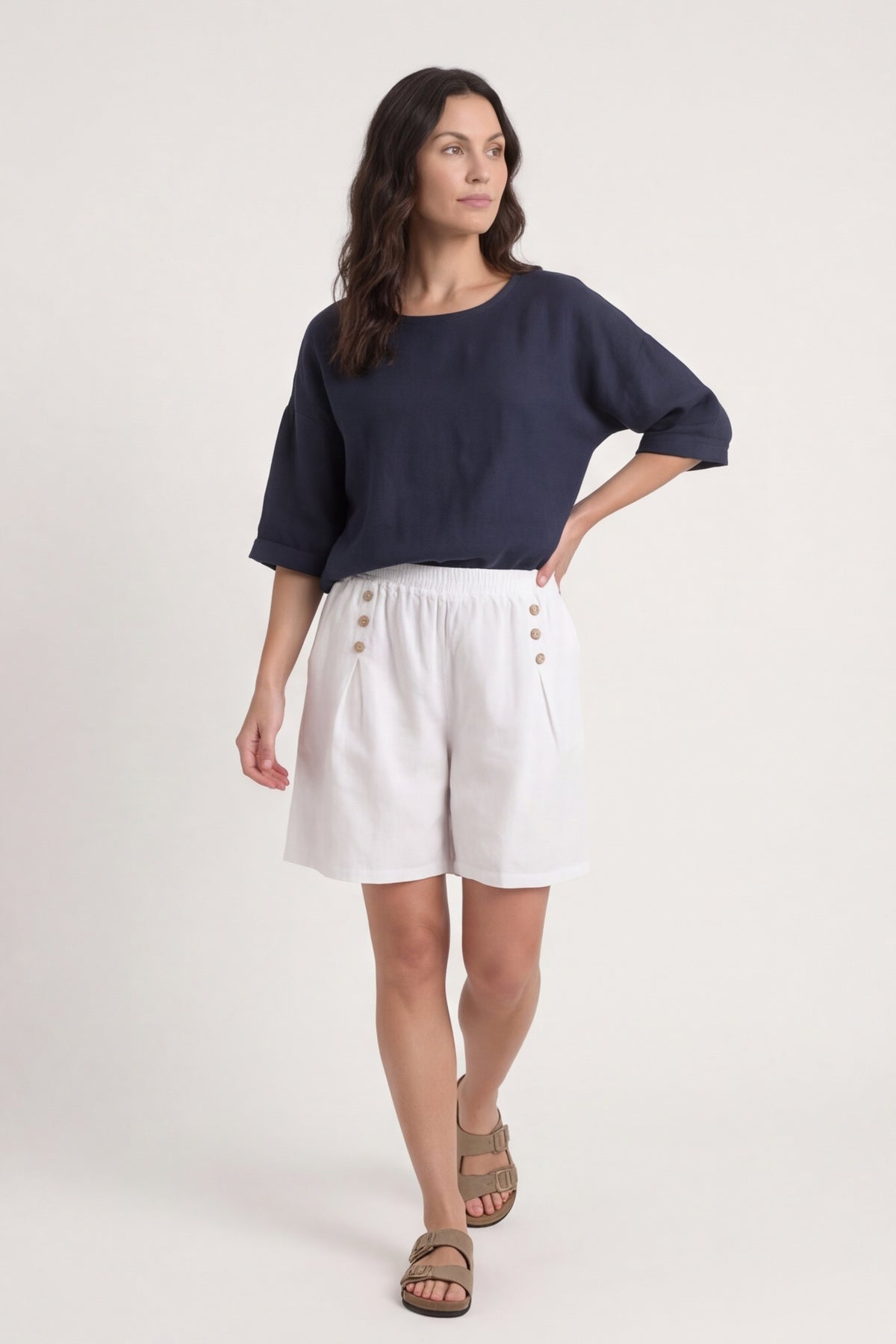 Arielle Linen Blend Shorts White – image 3 of 6