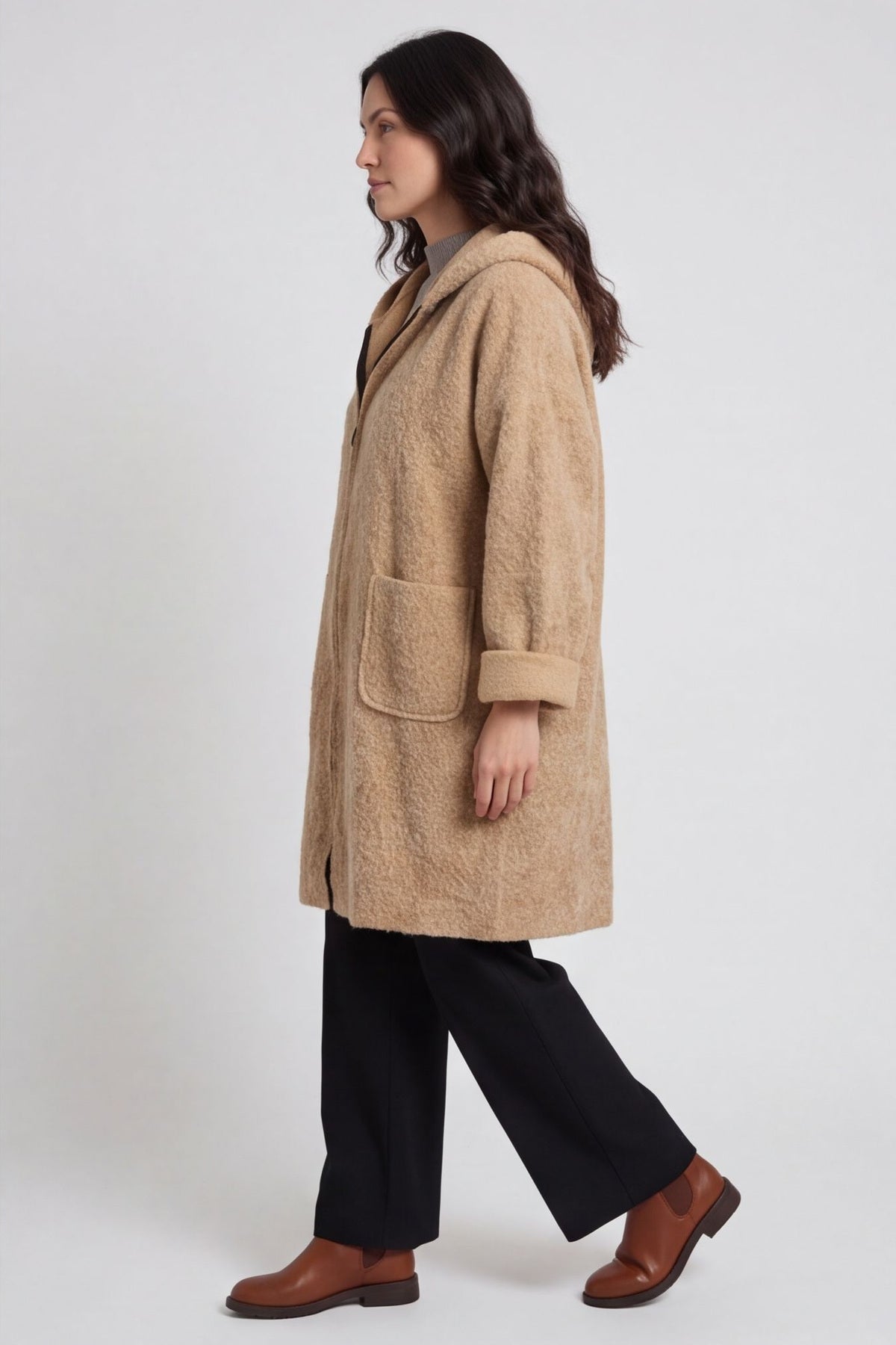 Clara Coat Camel – image 3 of 6