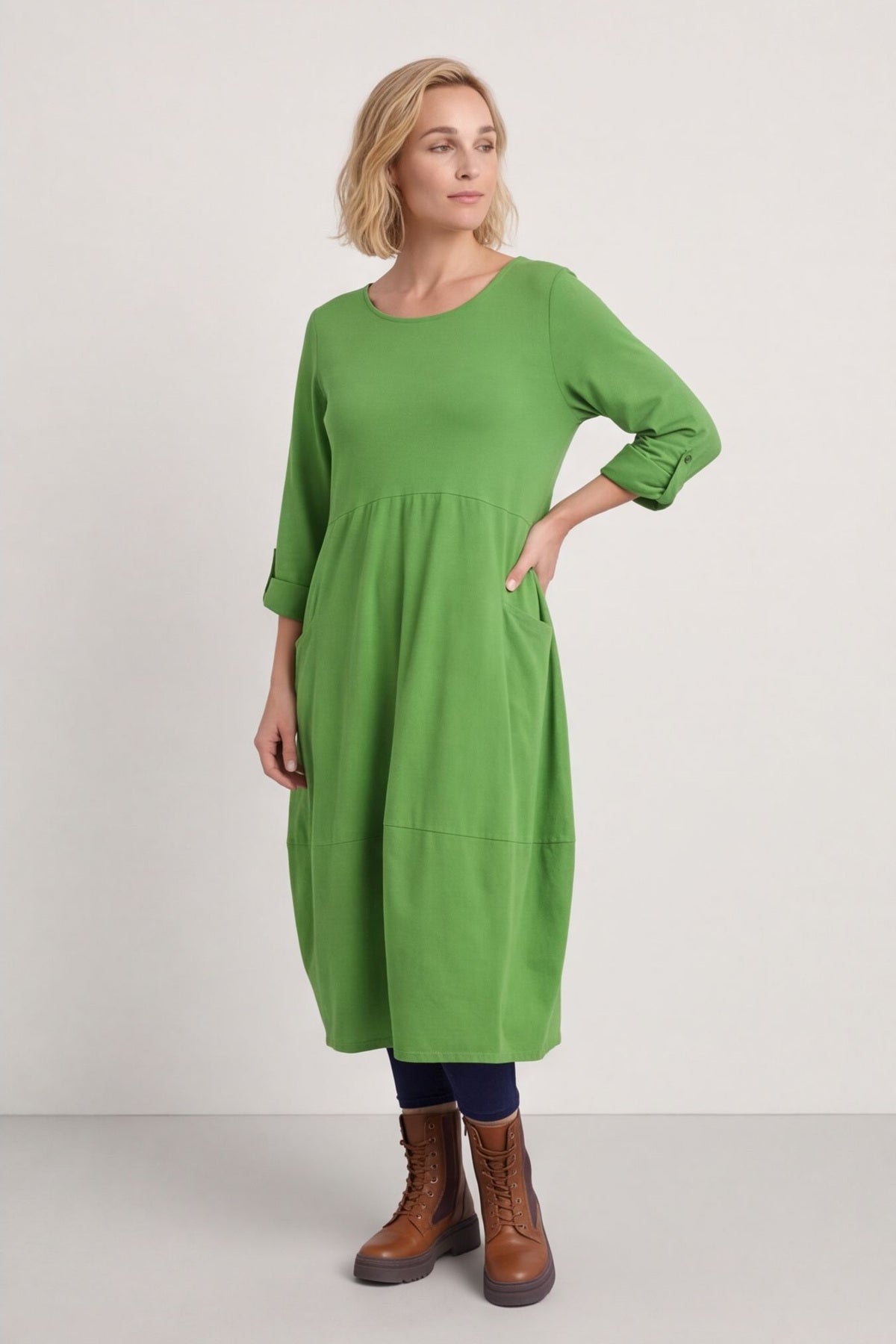 Vanessa Needlecord Dress Green – image 3 of 6