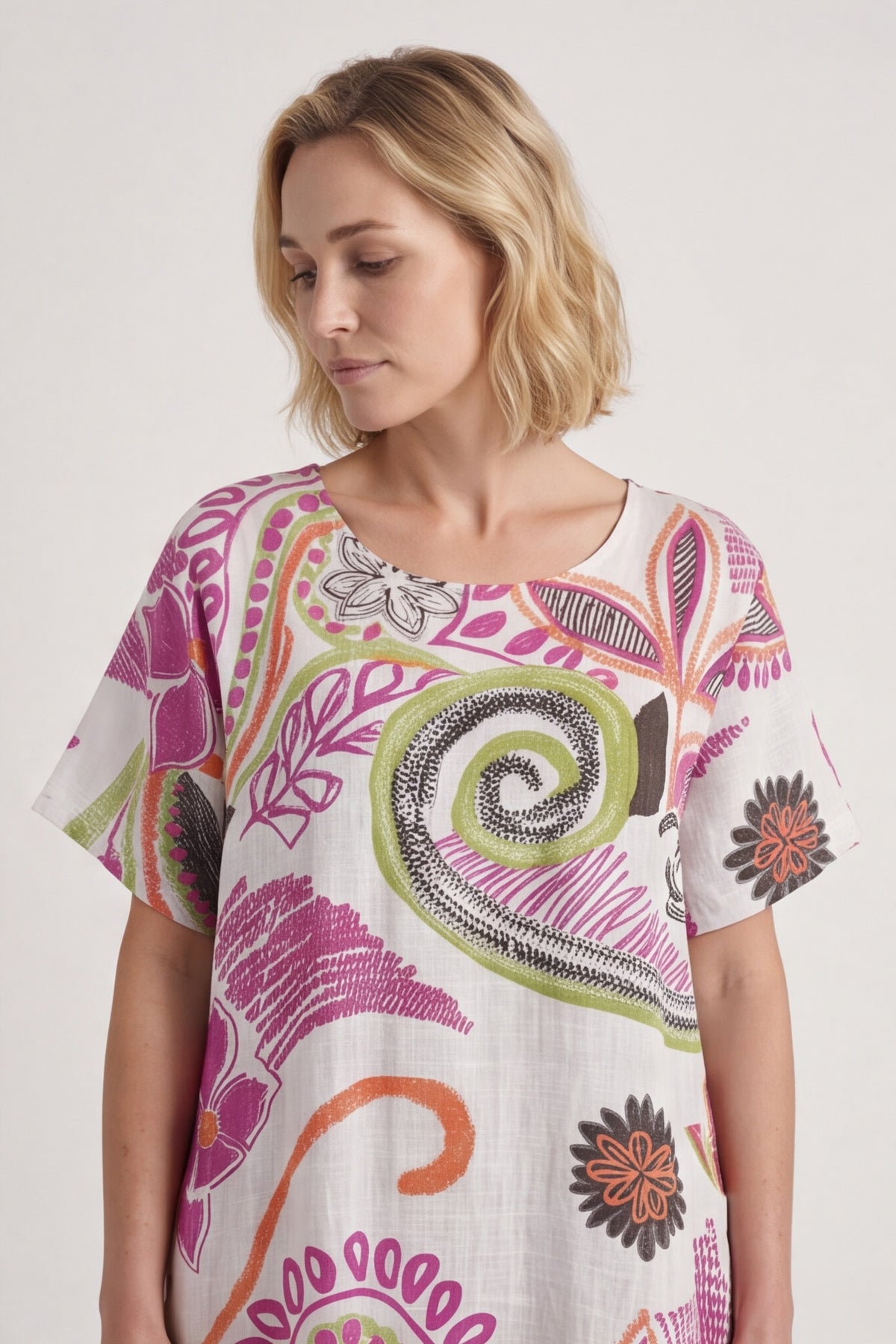 Aurora Leaf Linen Shift Dressen – image 1 of 3
