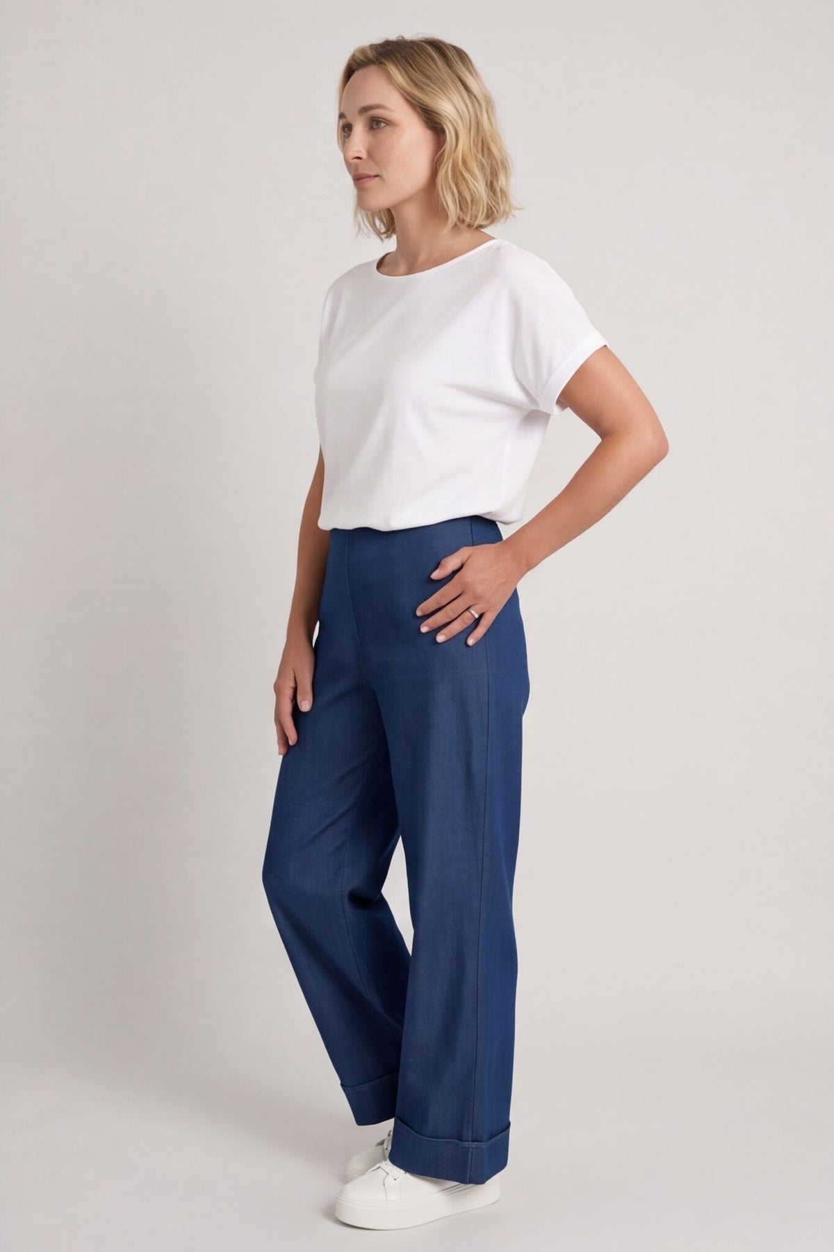 Darlene Lightweight Wide Leg Trousers Mid Denim – image 3 of 6