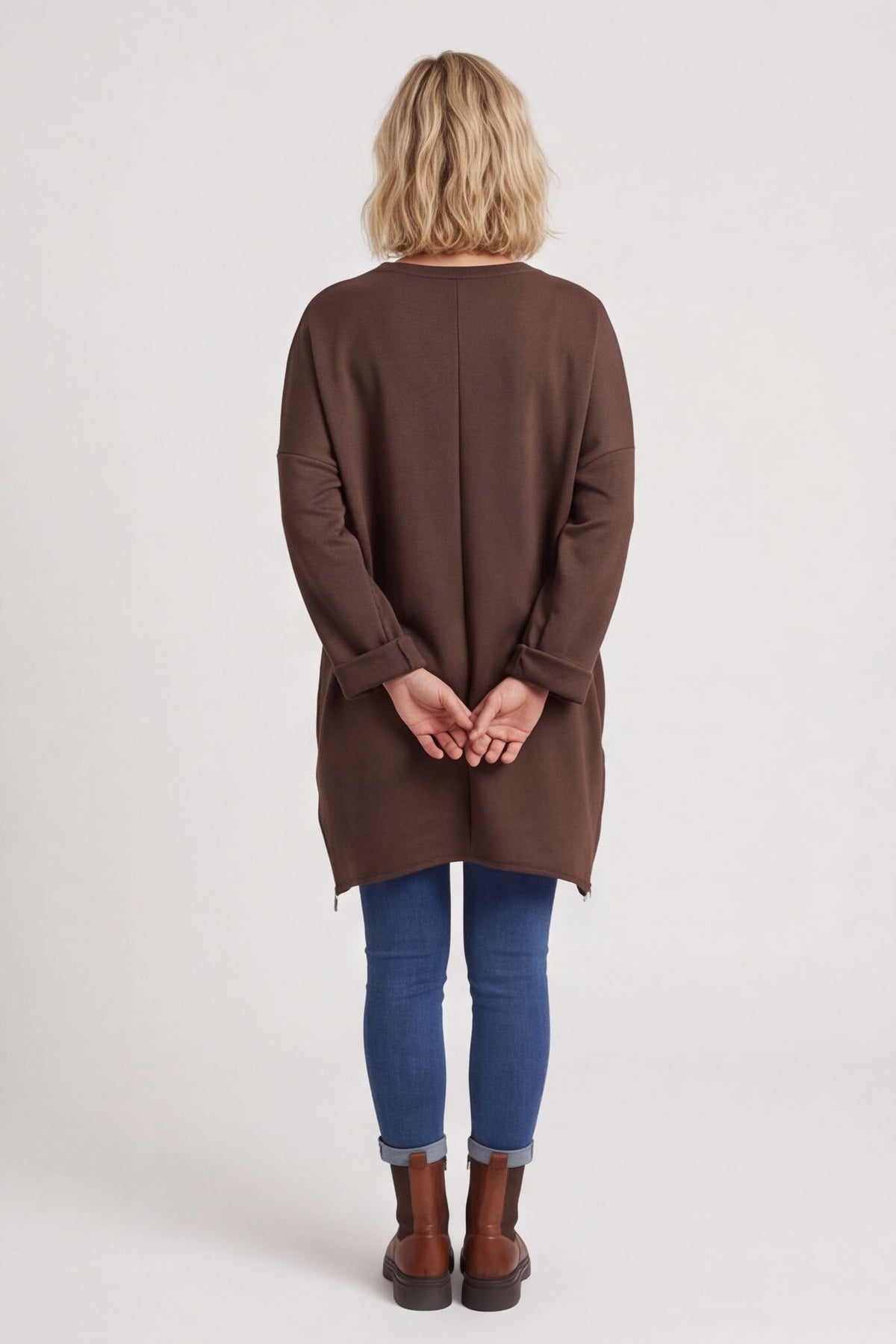 Lynne Zip Dipped Hem Top Cocoa – image 3 of 6