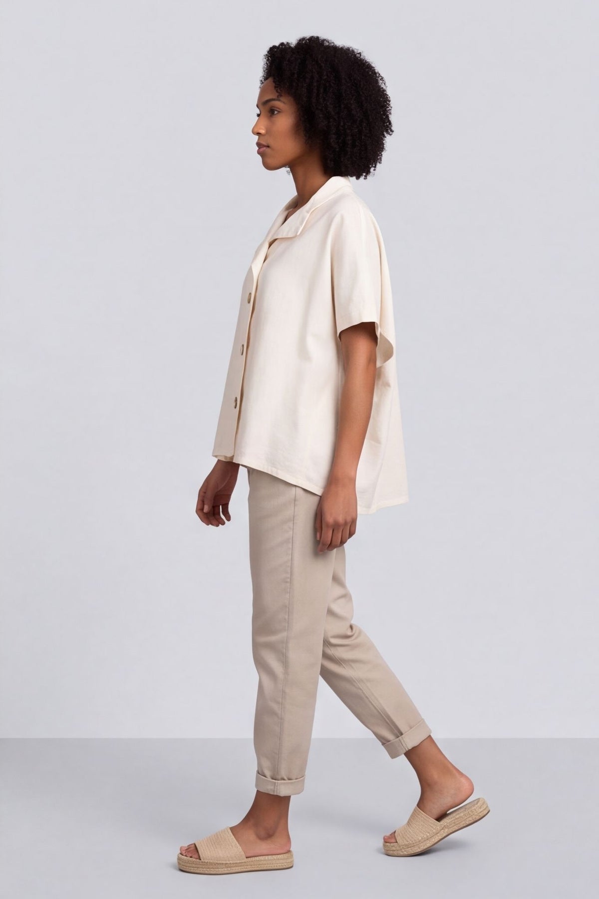 Sabella Linen Shirt Stone – image 3 of 6