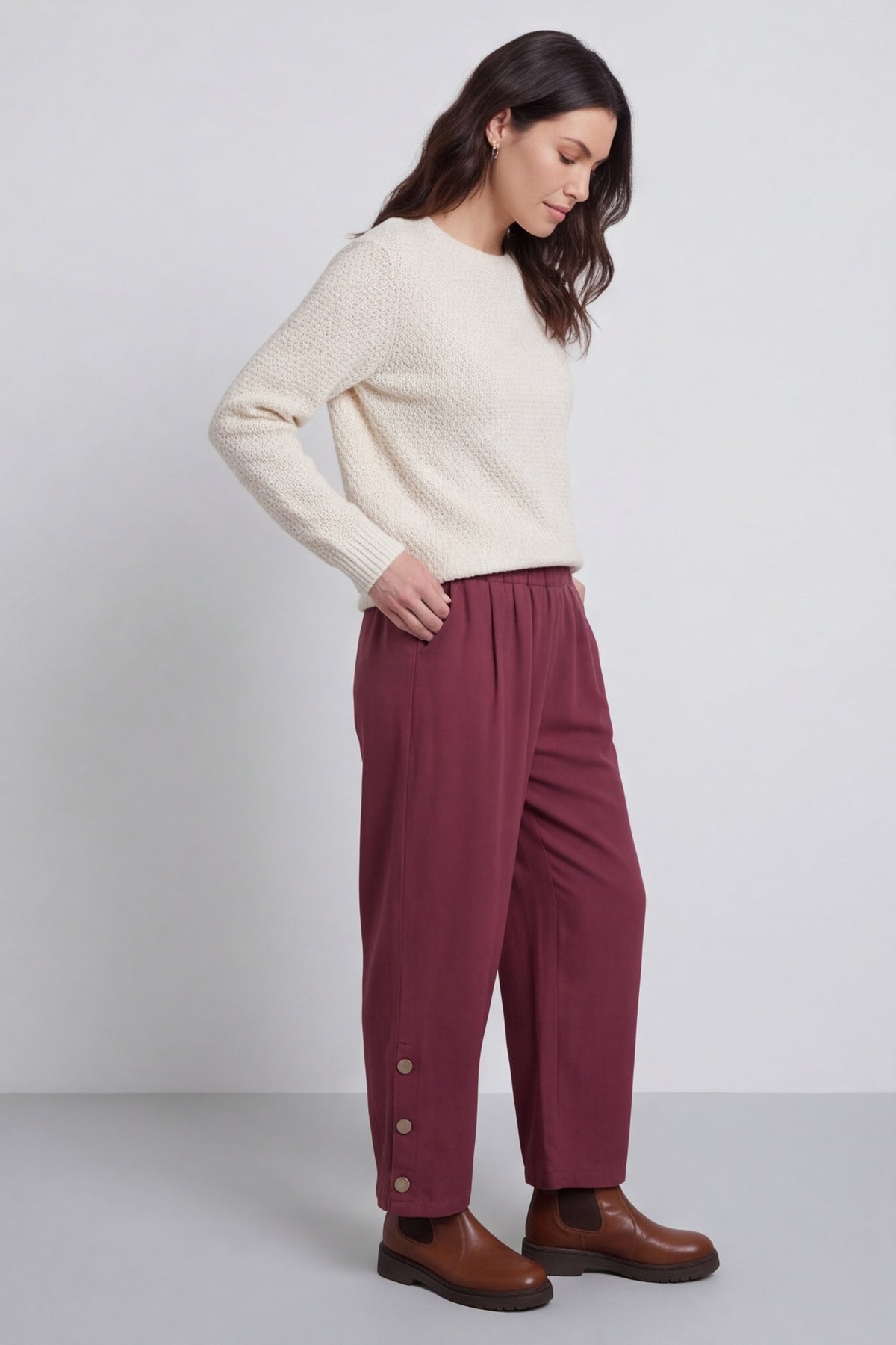 Nydia Trousers Wine – image 4 of 6