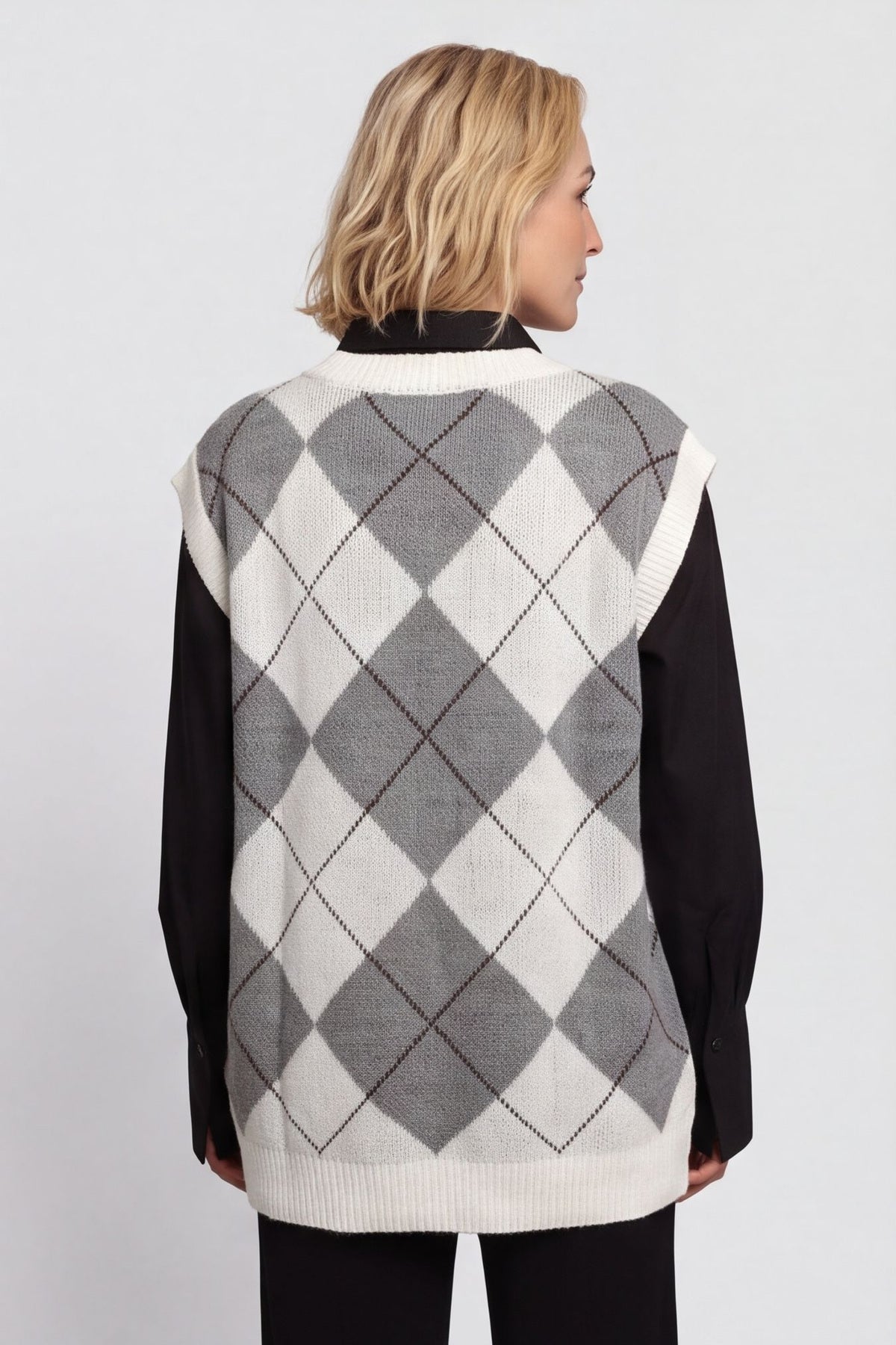 Theresa Argyle Knitted Vest Grey – image 3 of 4