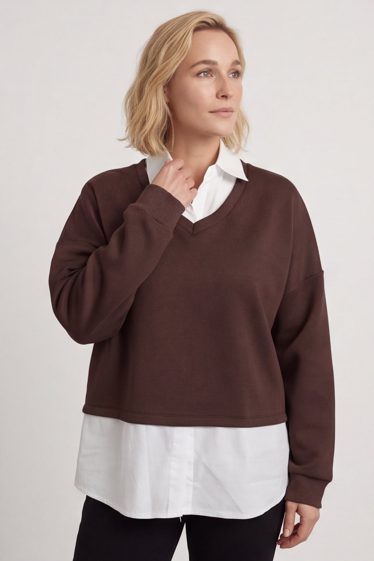 Leilani Collared Top Cocoa – image 4 of 5
