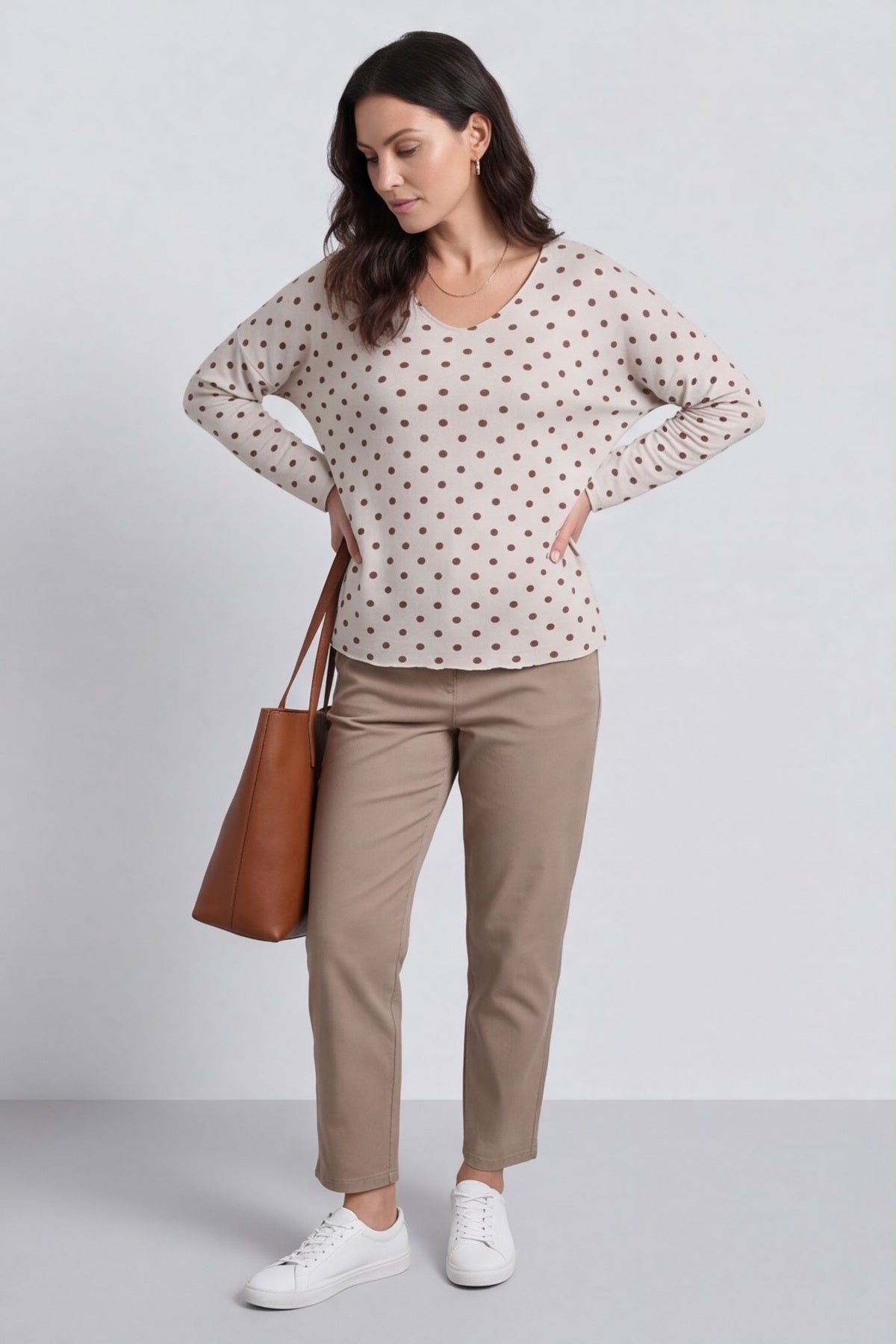 Lola Relaxed Polka Dot V-Neck Top – image 4 of 6