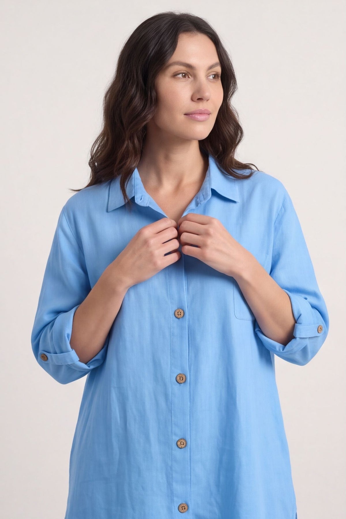 Mariabella Longline Linen Shirt Powder Blue – image 3 of 4